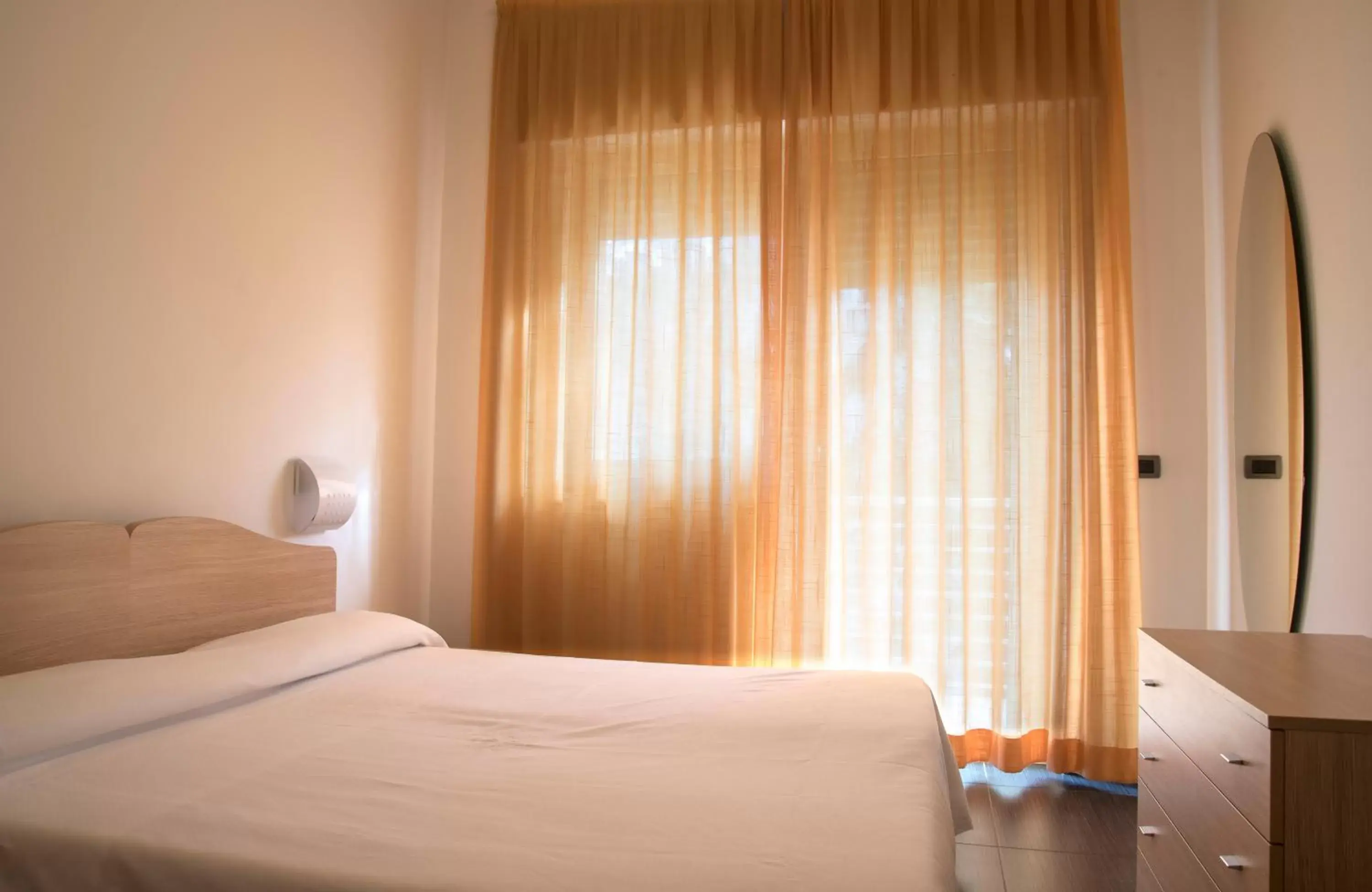 Bed in Hotel Riva Del Sole