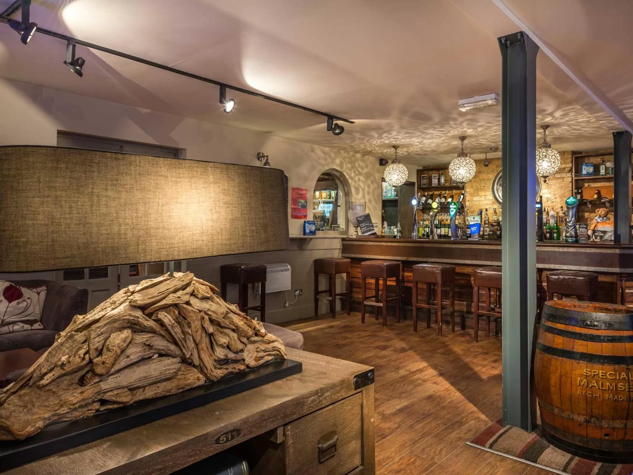 Lounge or bar in The Admiral Rodney Hotel, Horncastle, Lincolnshire - The Coaching Inn Group