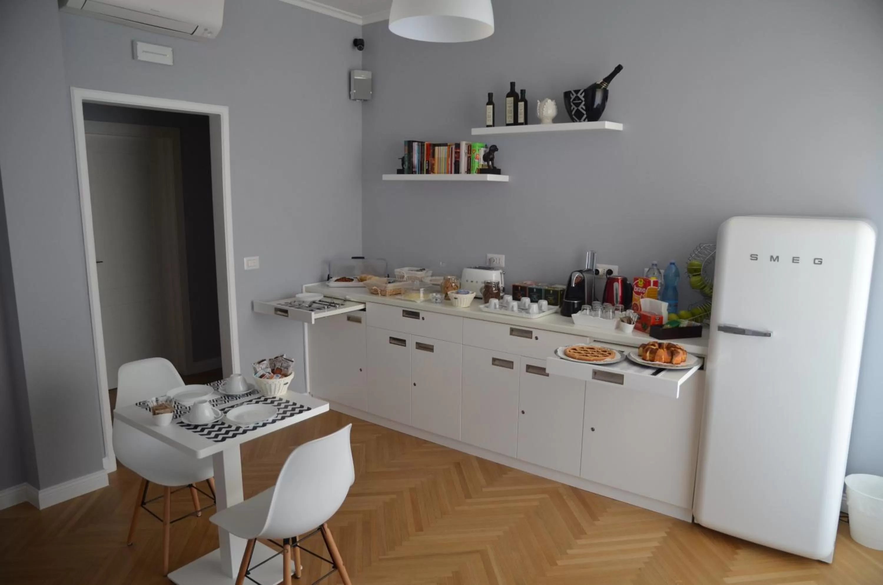 Living room in Room 56