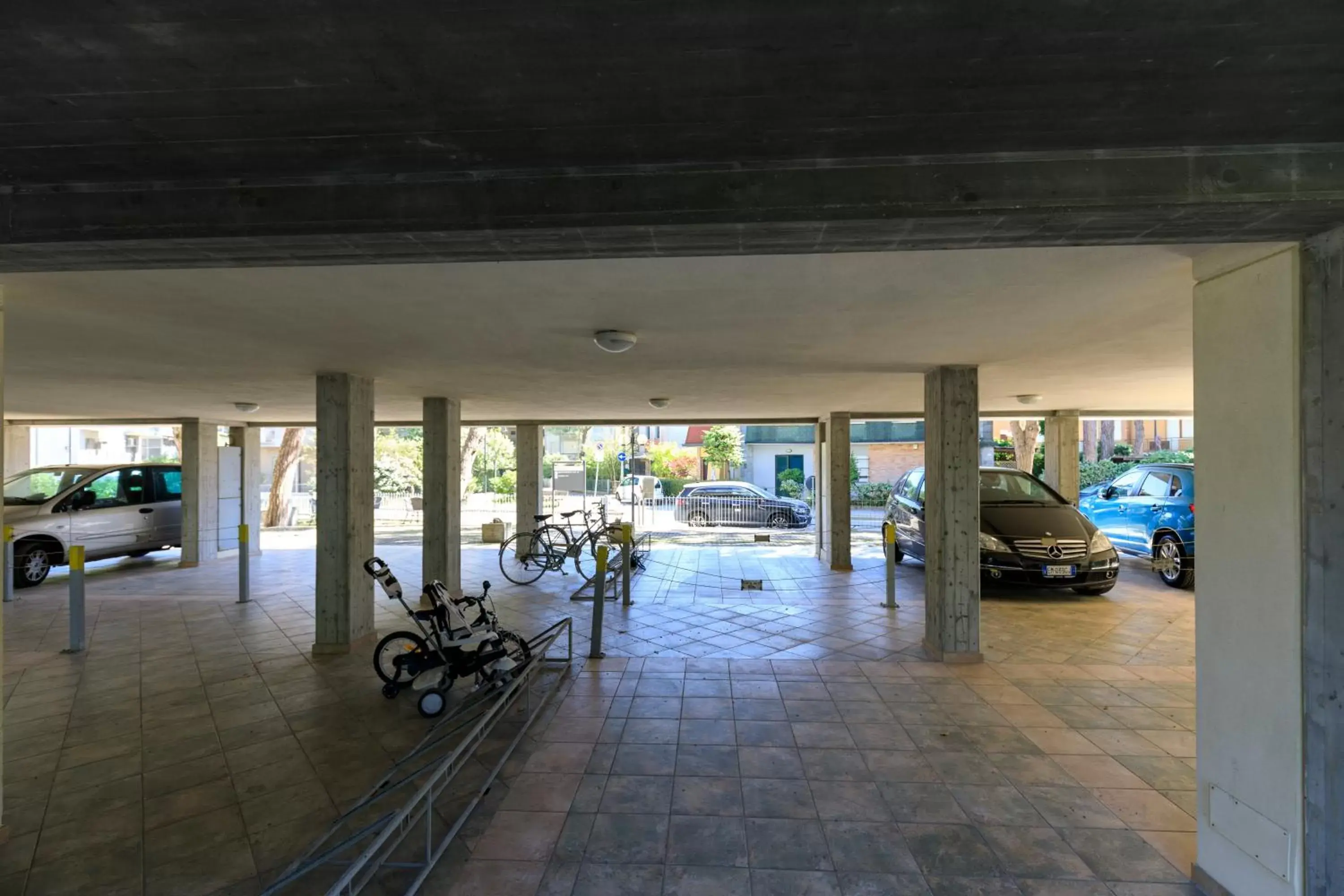 Parking in Residence Rivaverde