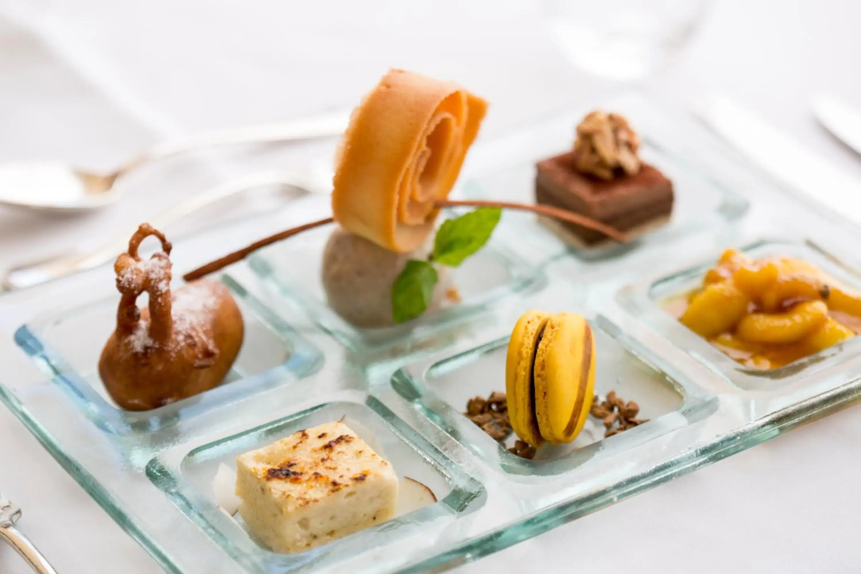 Restaurant/places to eat in The Residence Mauritius Restaurant/places to eat in The Residence Mauritius