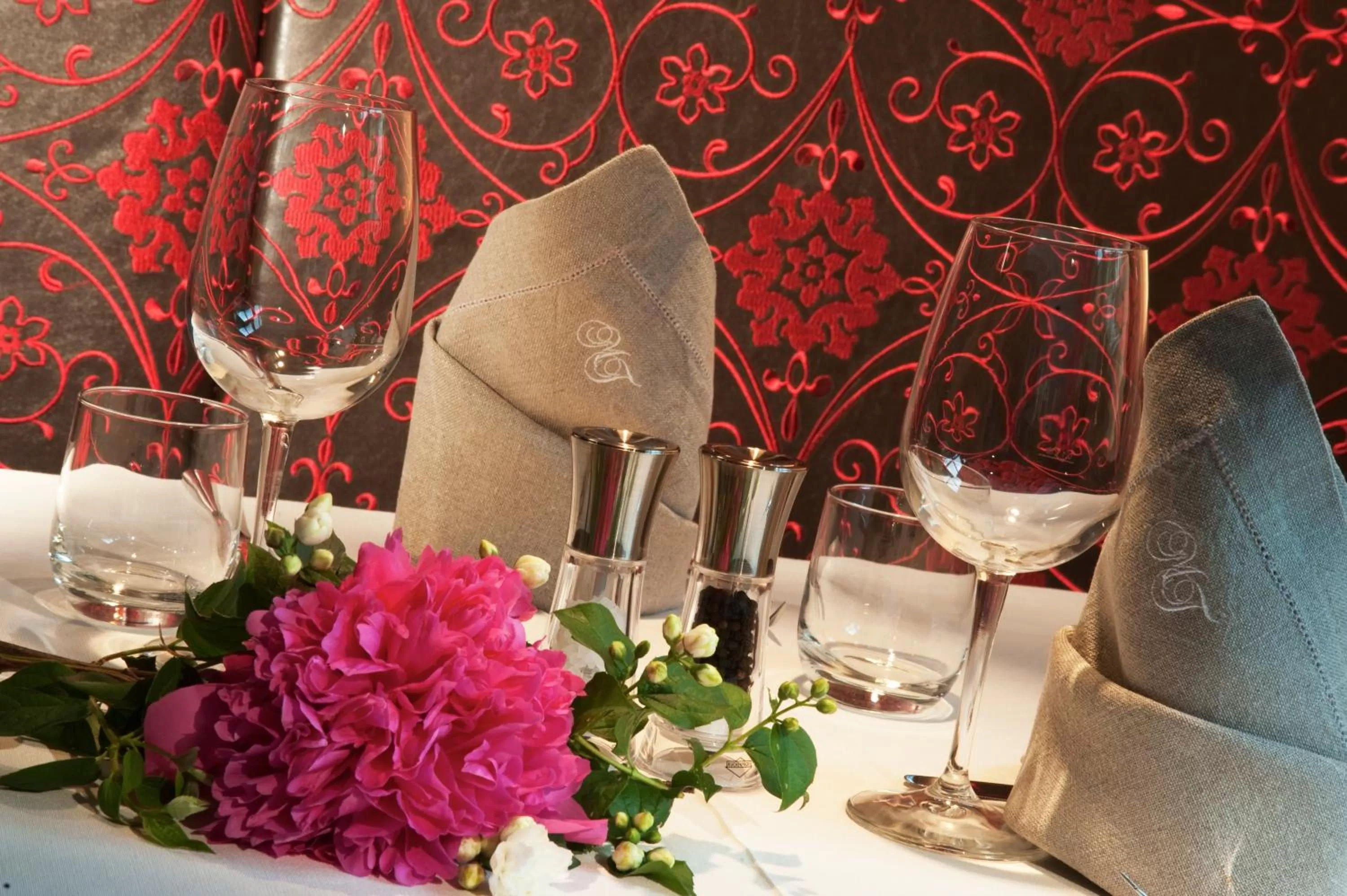 Restaurant/places to eat in Hotel Ostaria Posta