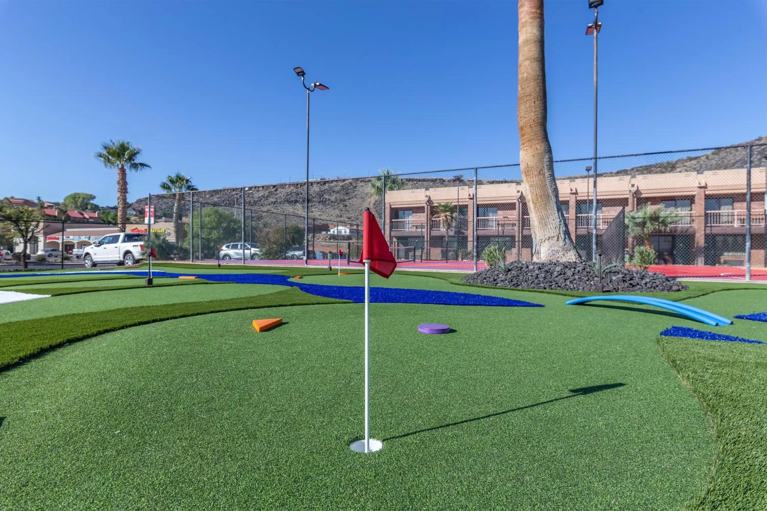Minigolf, Other Activities in Red Lion Hotel and Conference Center St. George