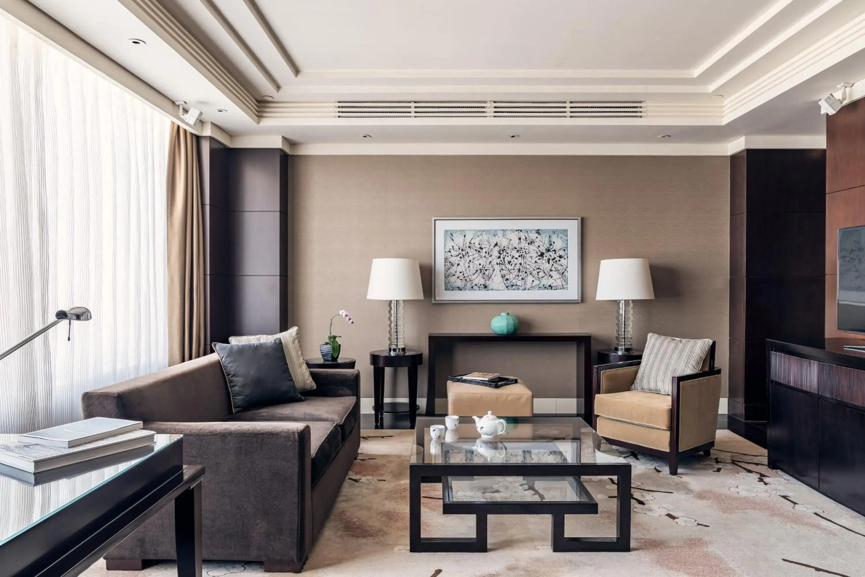 Living room, Seating Area in Four Seasons Hotel Beijing