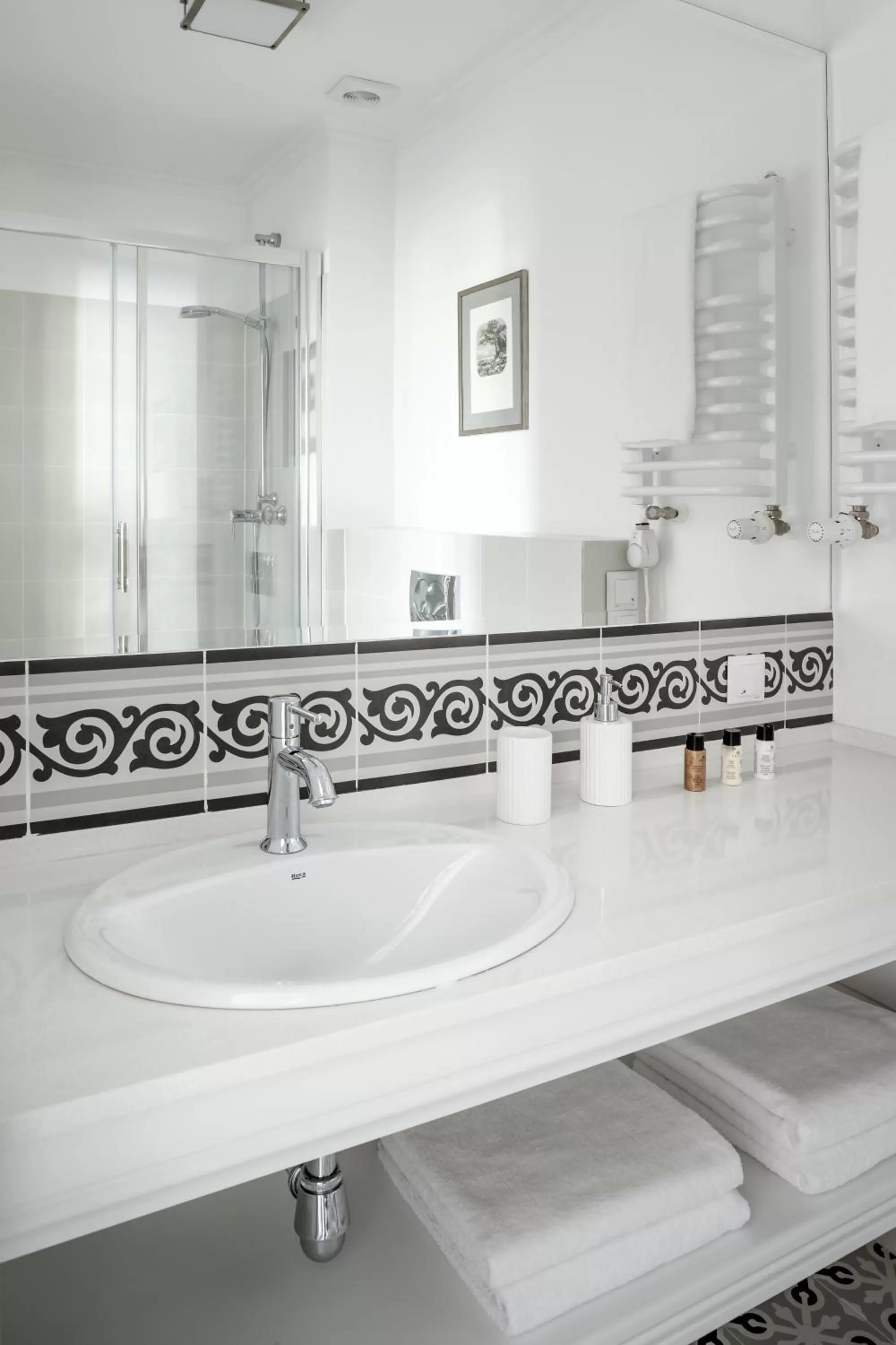 Shower in Pałac Kamieniec