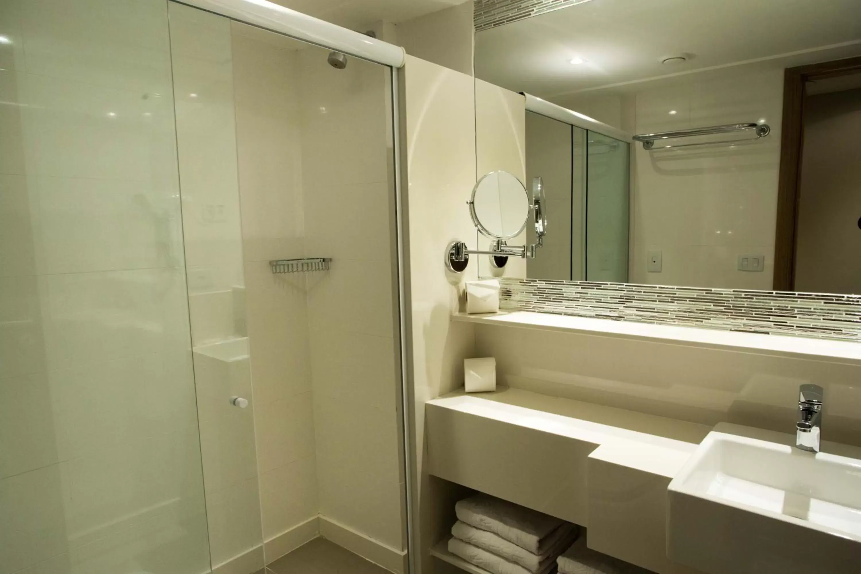 Bathroom in Petit Rio Hotel