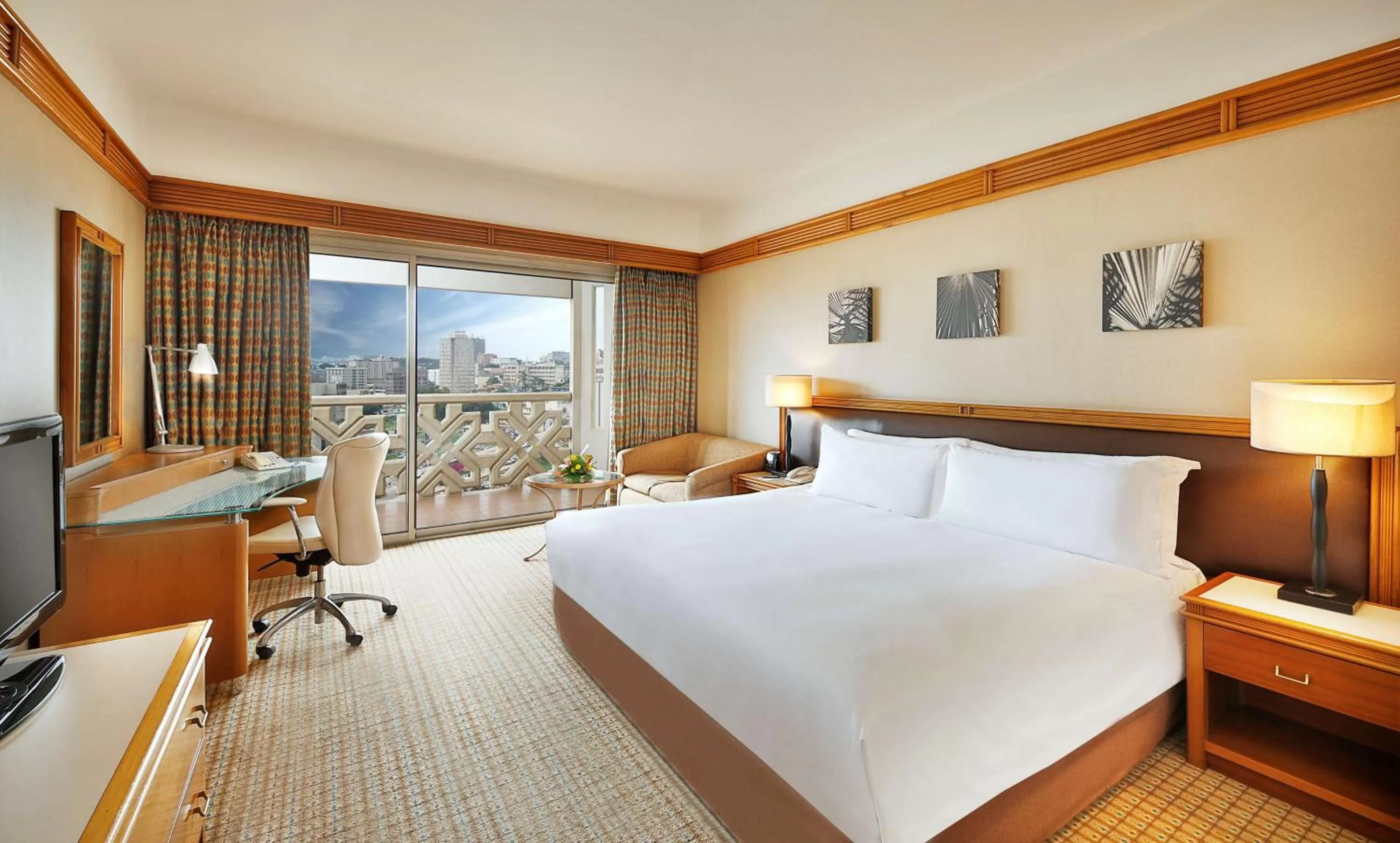 Bed in Hilton Yaounde