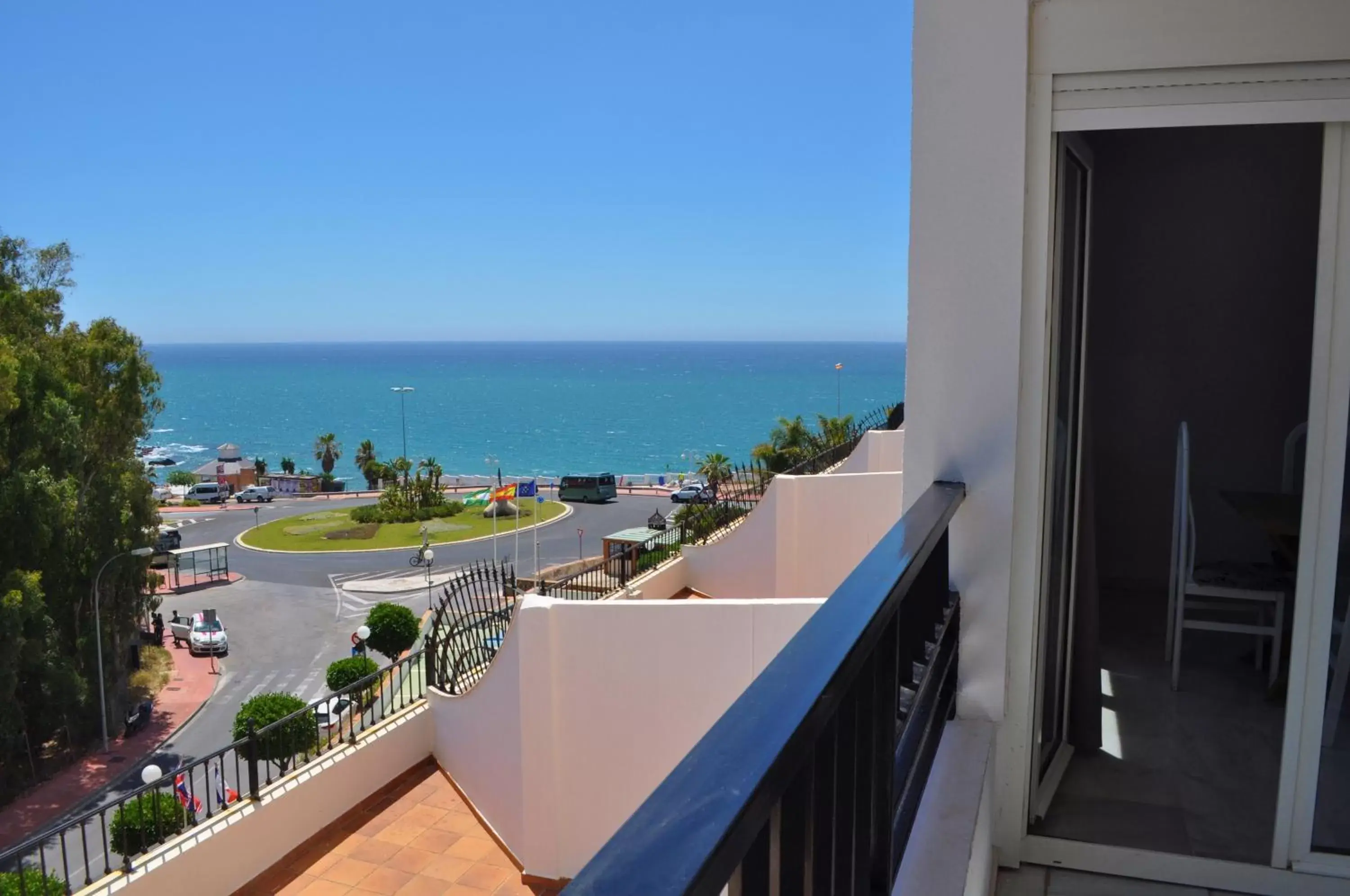Balcony/Terrace, Sea View in First Flatotel International