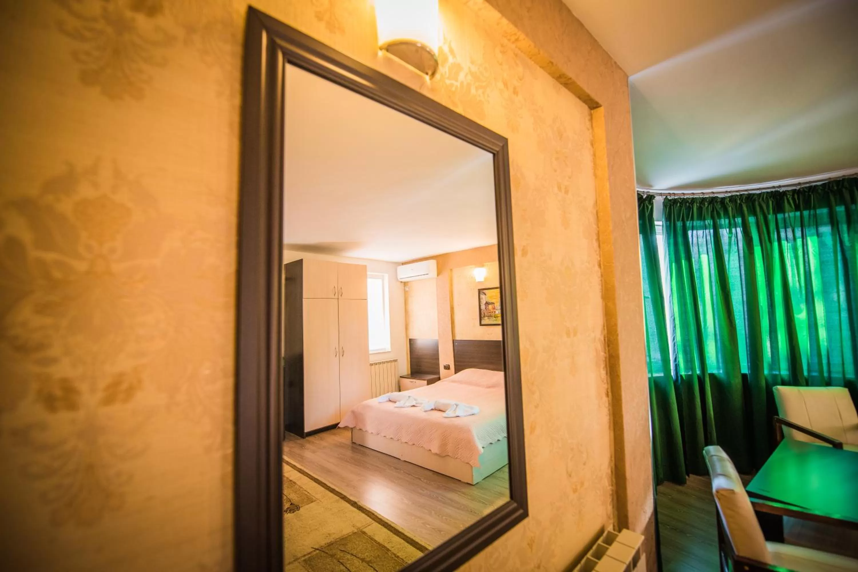 Bed in Vida Family Hotel