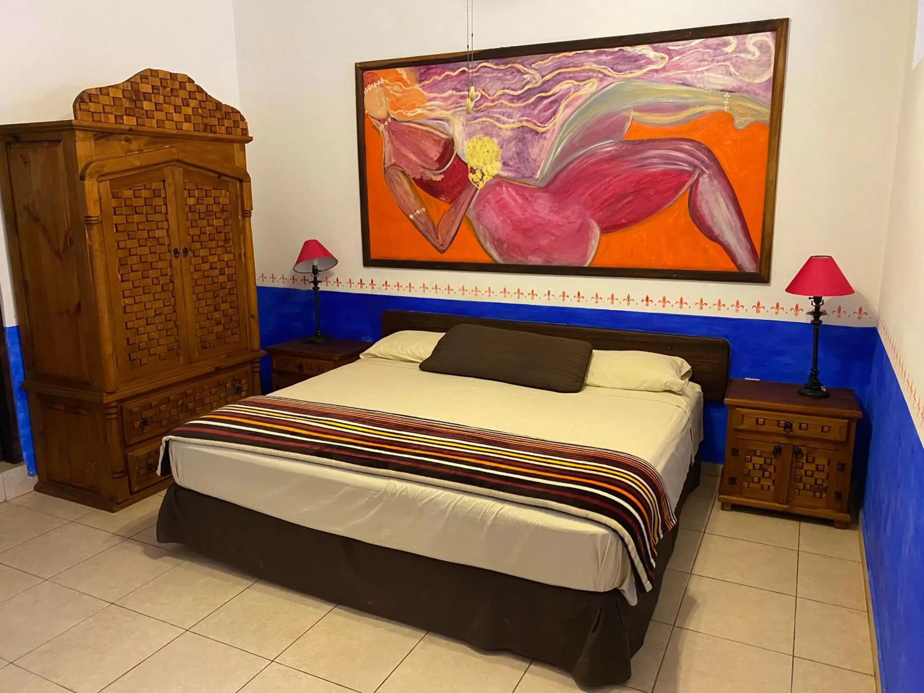 Bed in Villa Serena Centro Historico