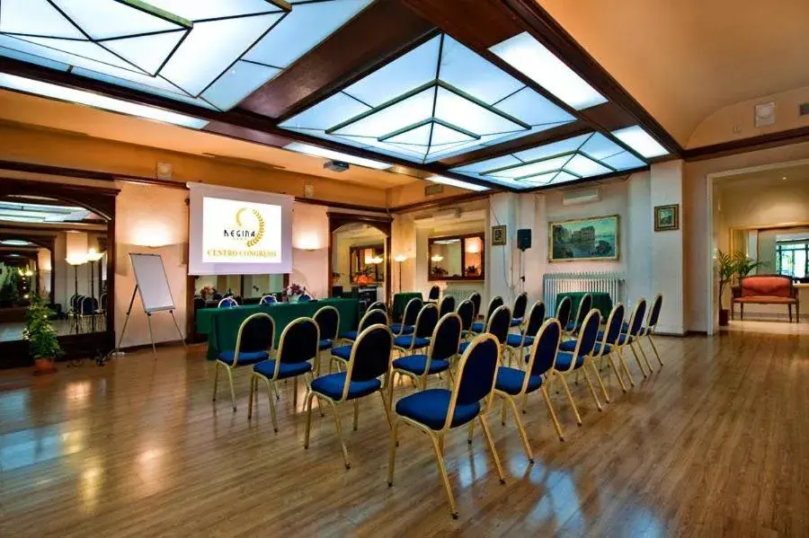 Meeting/conference room in Grand Hotel Regina Salsomaggiore