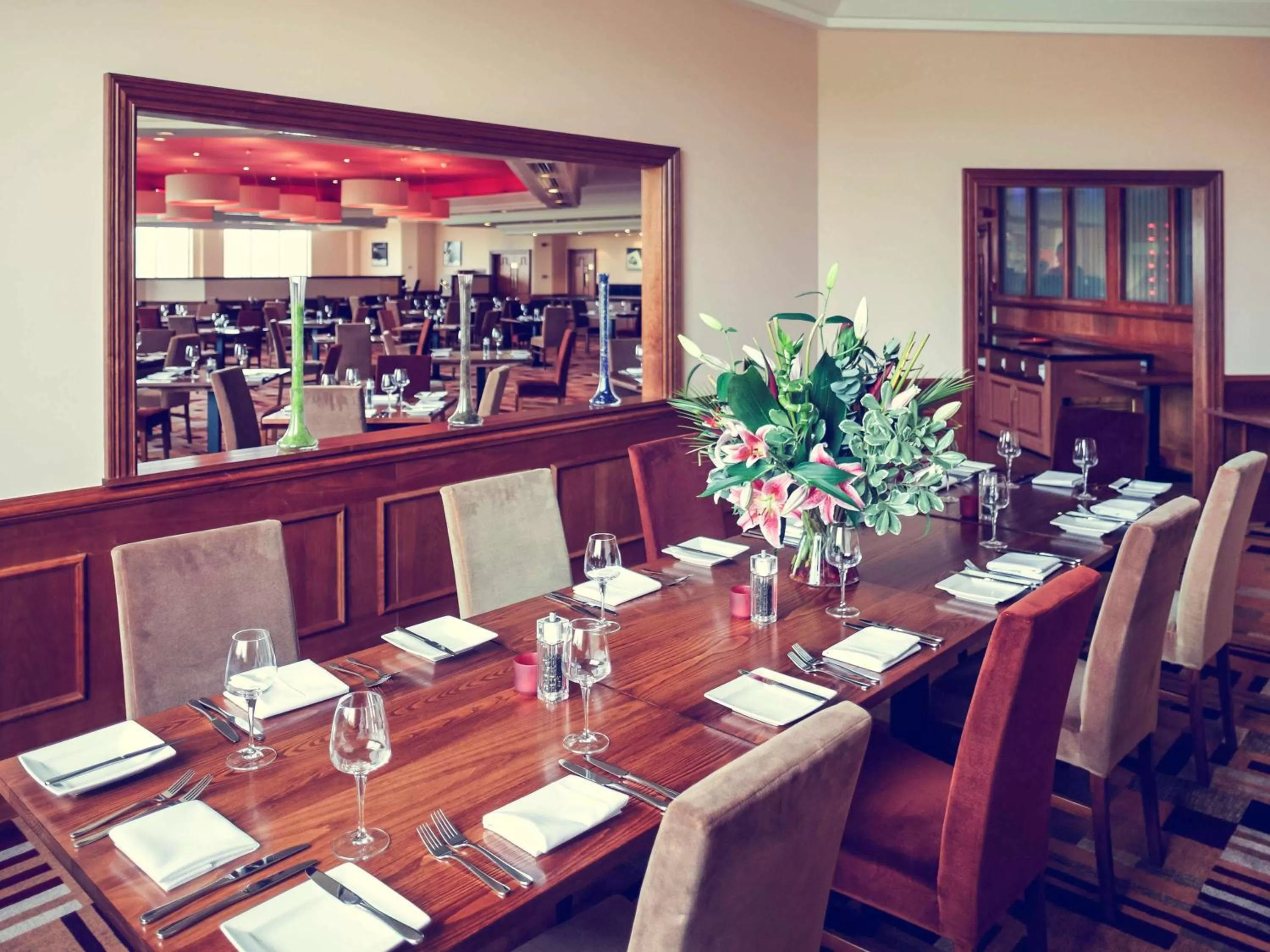 Restaurant/places to eat in Mercure Daventry Court Hotel