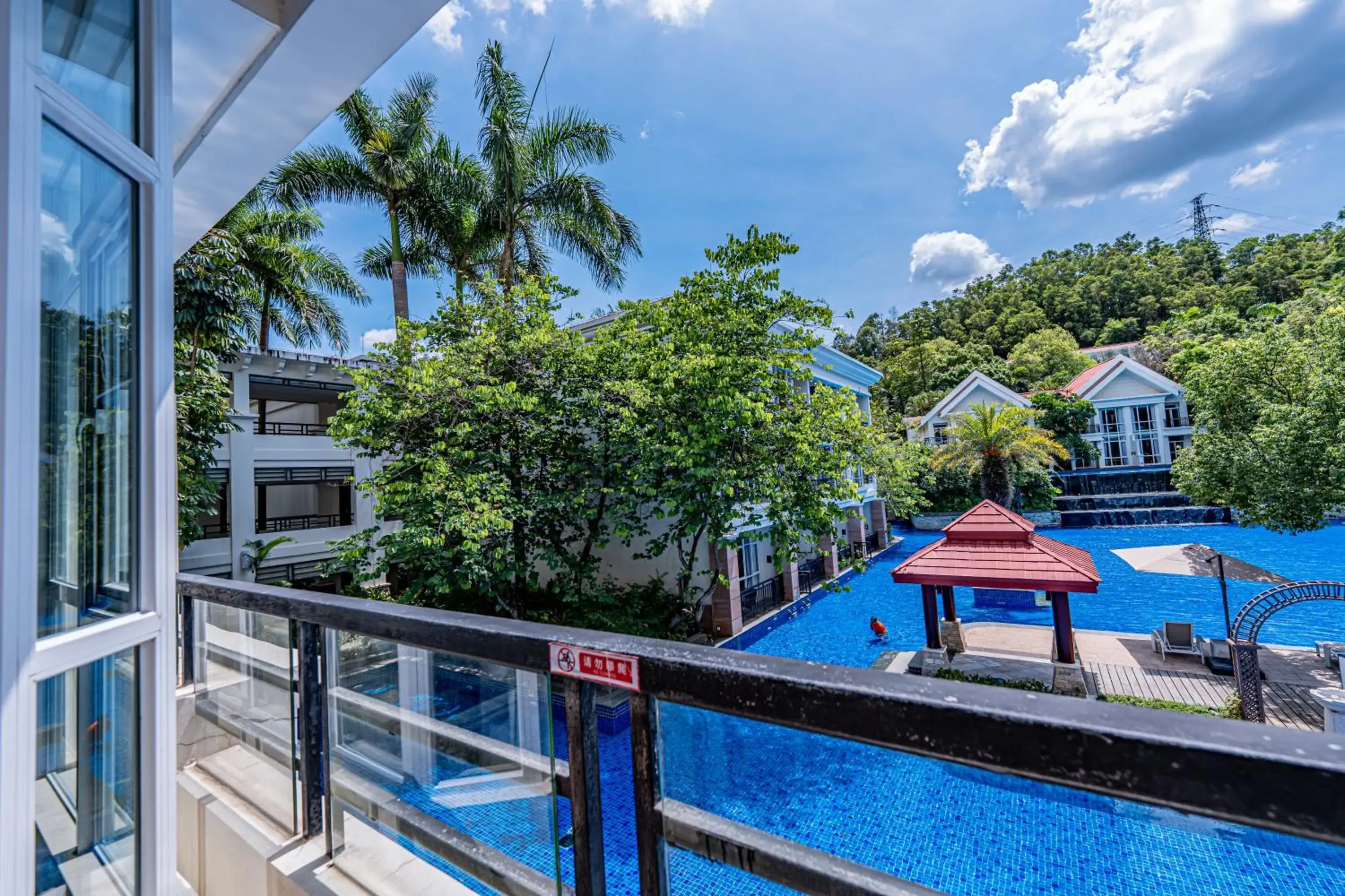 Pool View in Goodview Hotel Sangem Tangxia