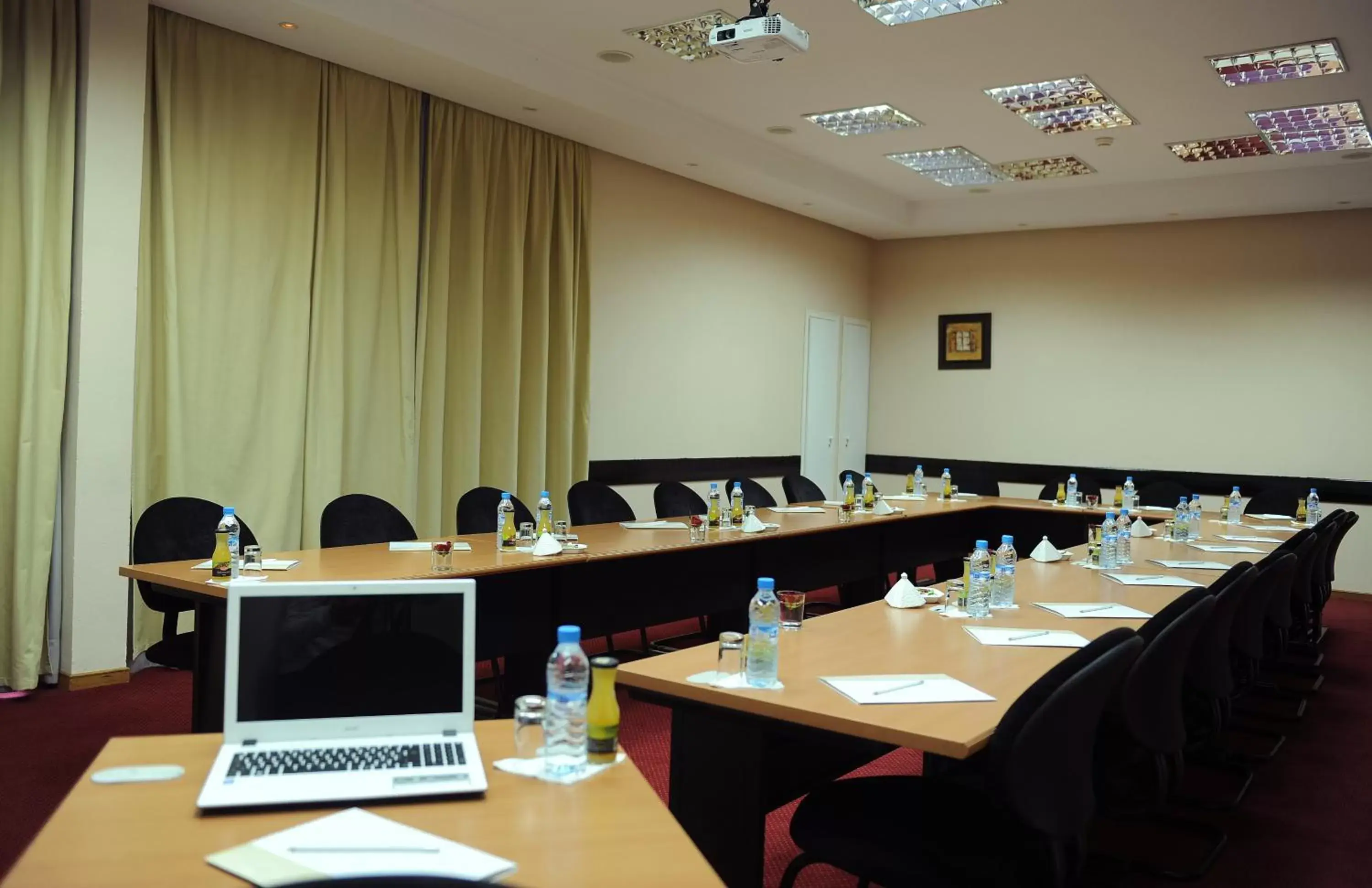 Meeting/conference room in Ibis Marrakech Palmeraie