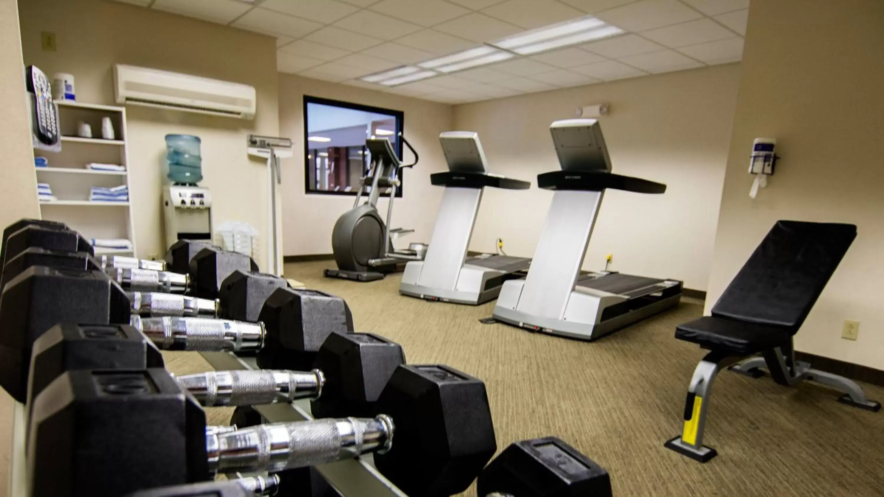 Fitness centre/facilities in Clarion Inn Elmira-Horseheads Fitness centre/facilities in Clarion Inn Elmira-Horseheads