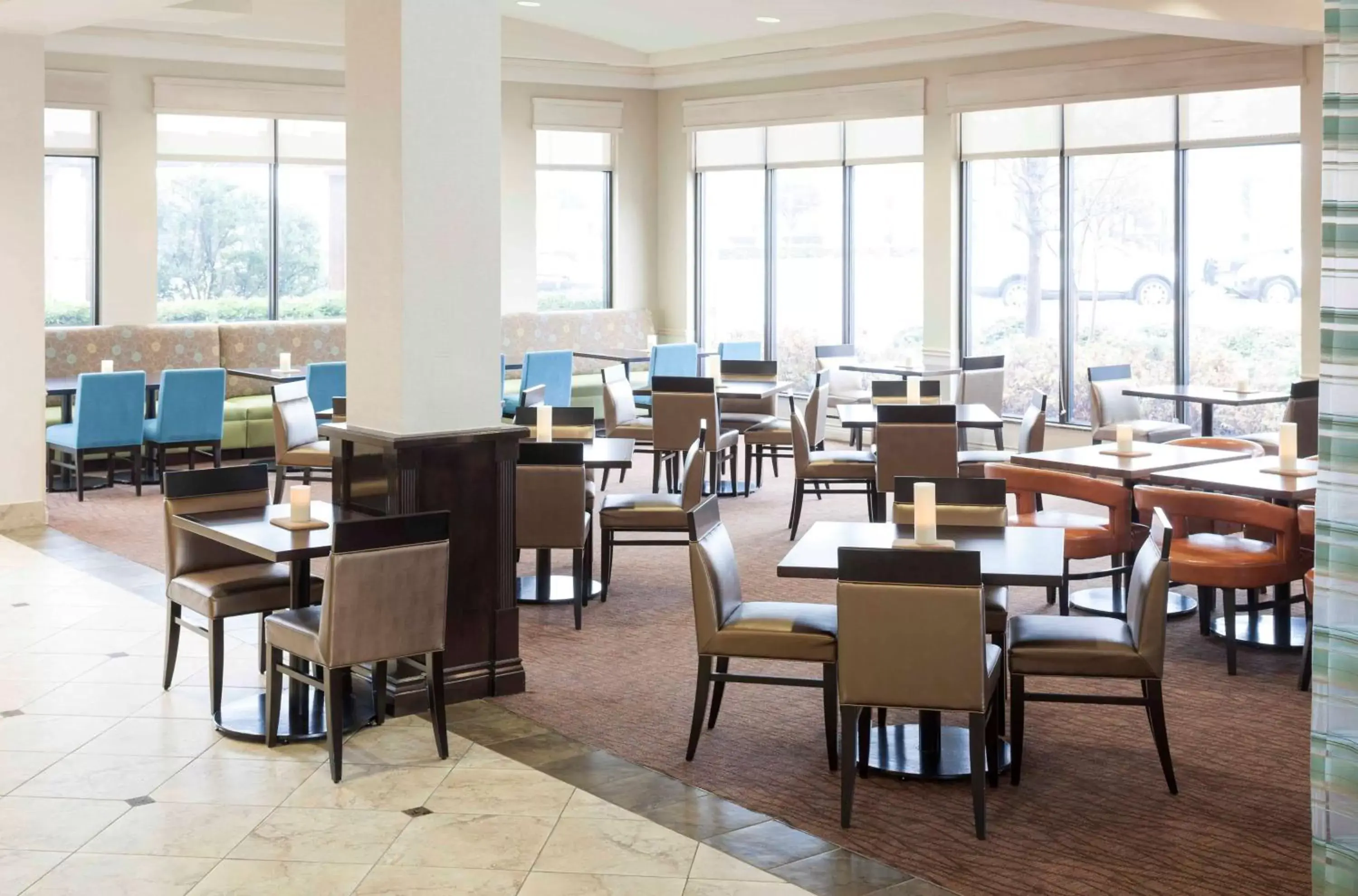 Lobby or reception, Restaurant/Places to Eat in Hilton Garden Inn Dallas Lewisville