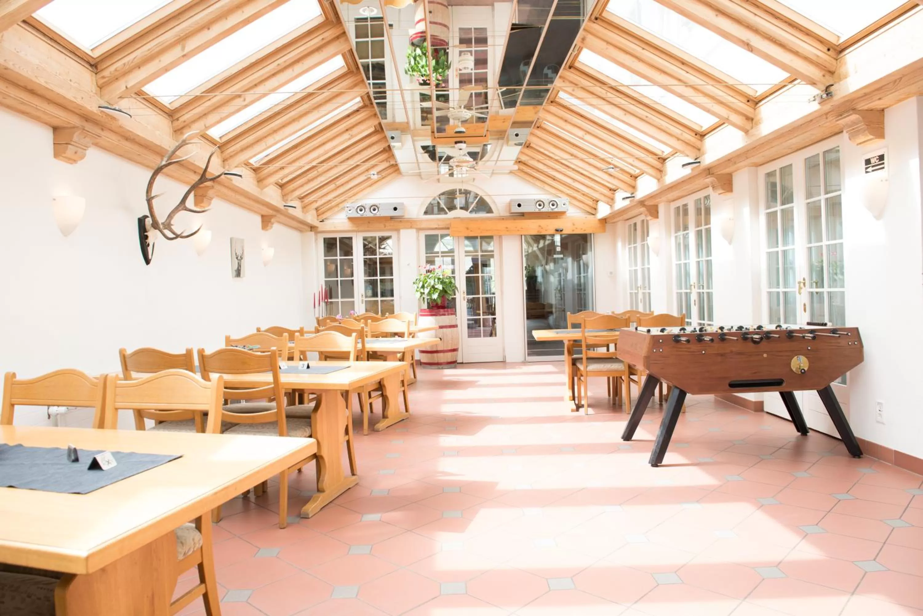 Restaurant/places to eat in Hirschen B&B