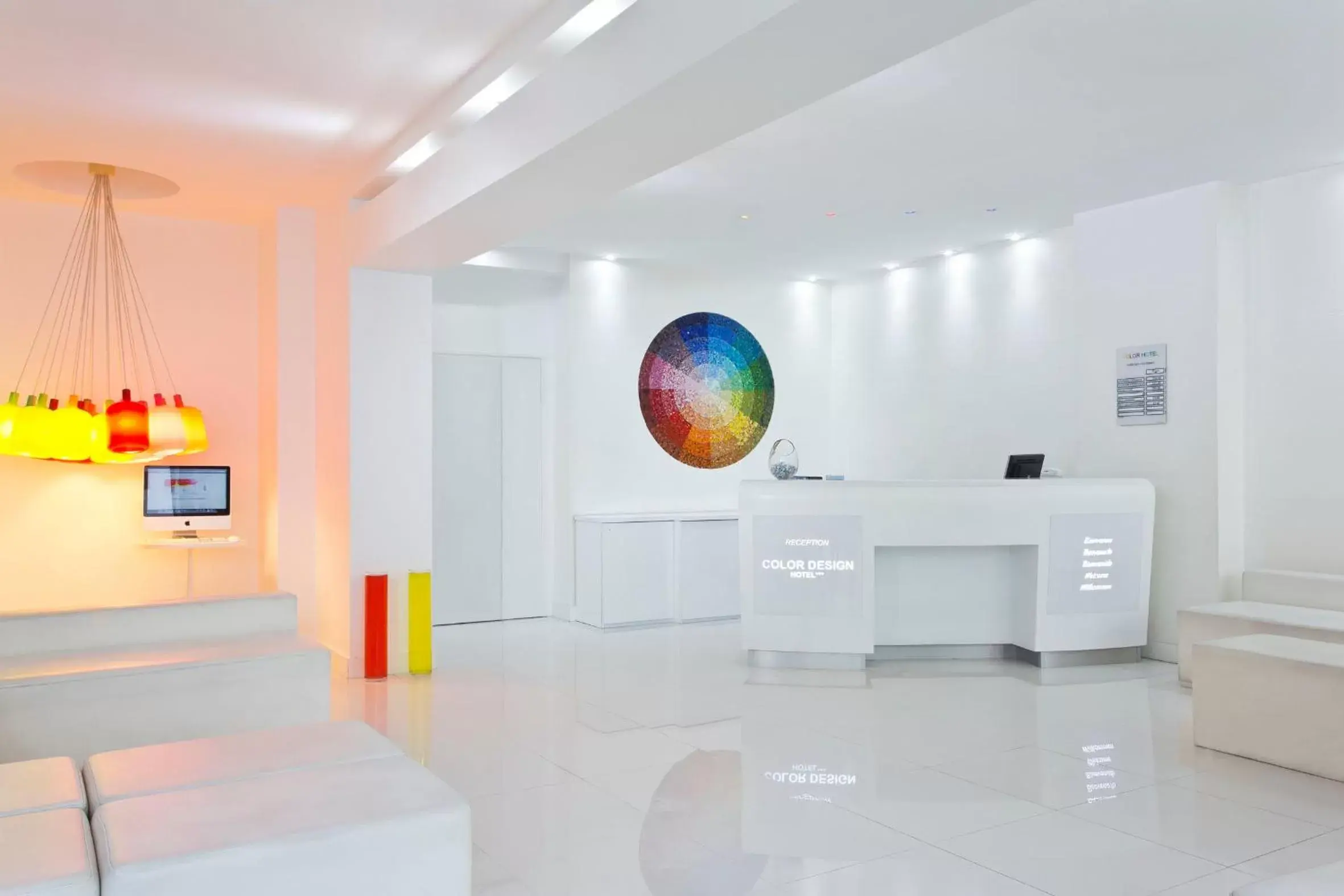 TV and multimedia in Color Design Hotel