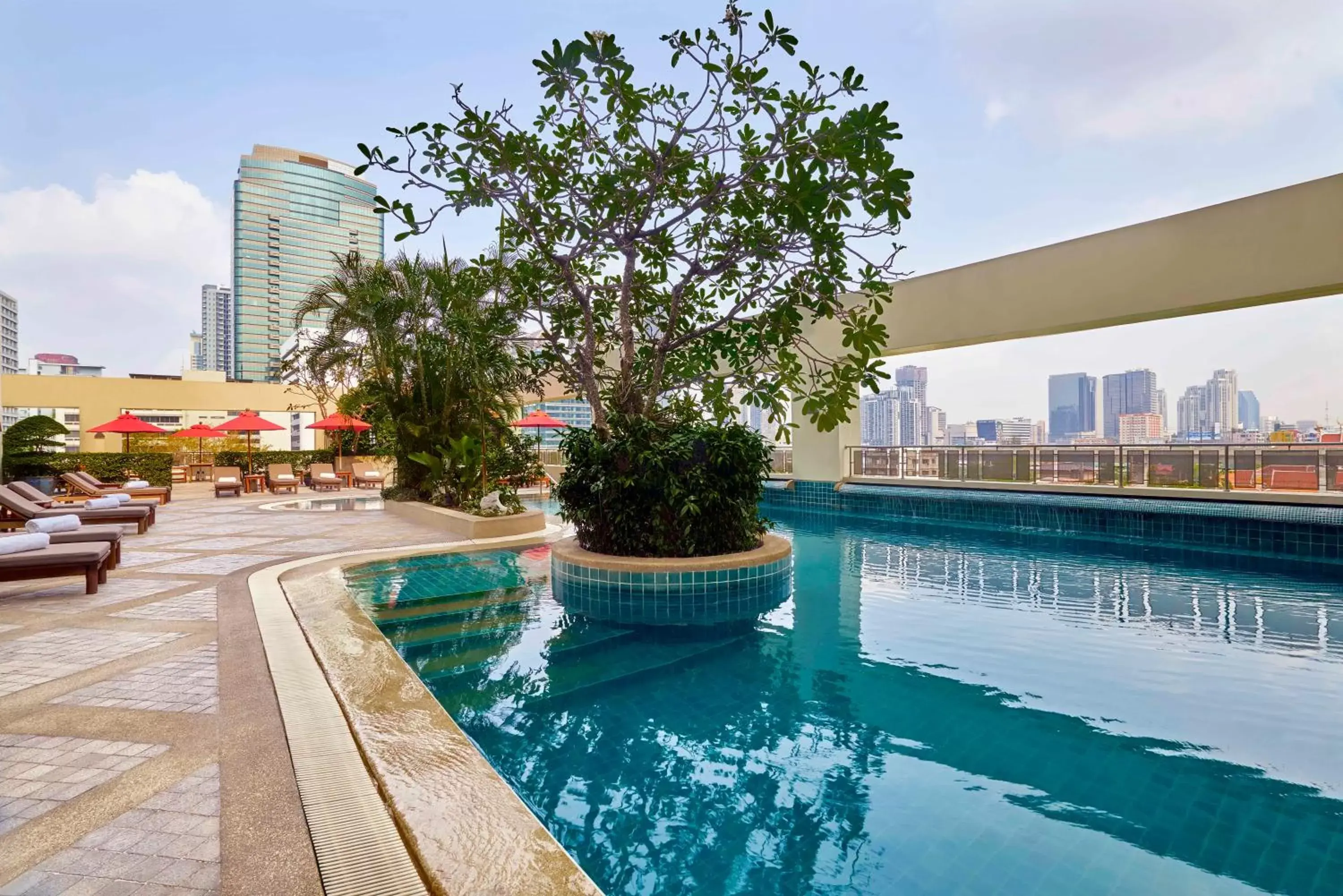 City view, Property Building in Grand Mercure Bangkok Atrium