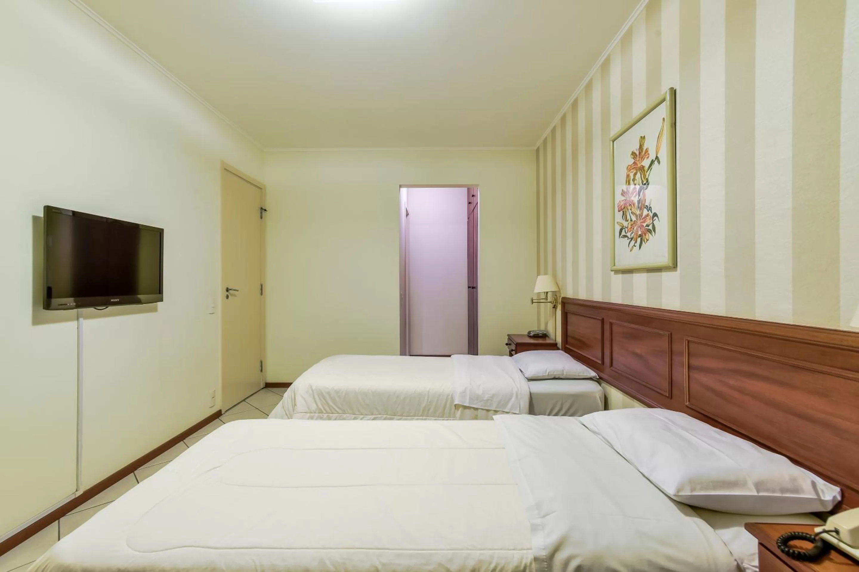 Bedroom, Bed in Park Tower Campinas Residence by Nacional Inn