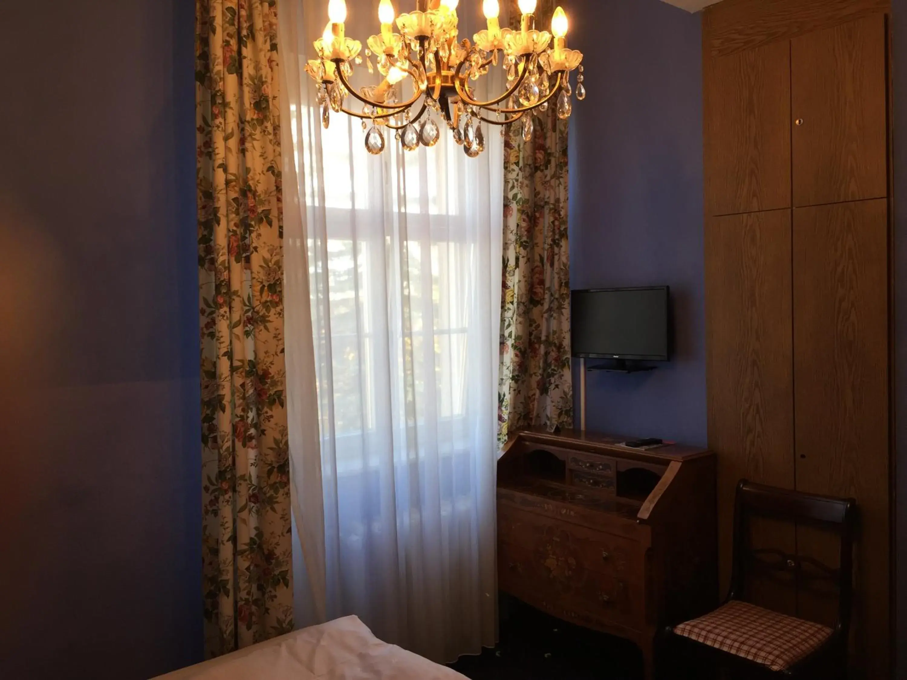 Single Room in Hotel Galleria Munich