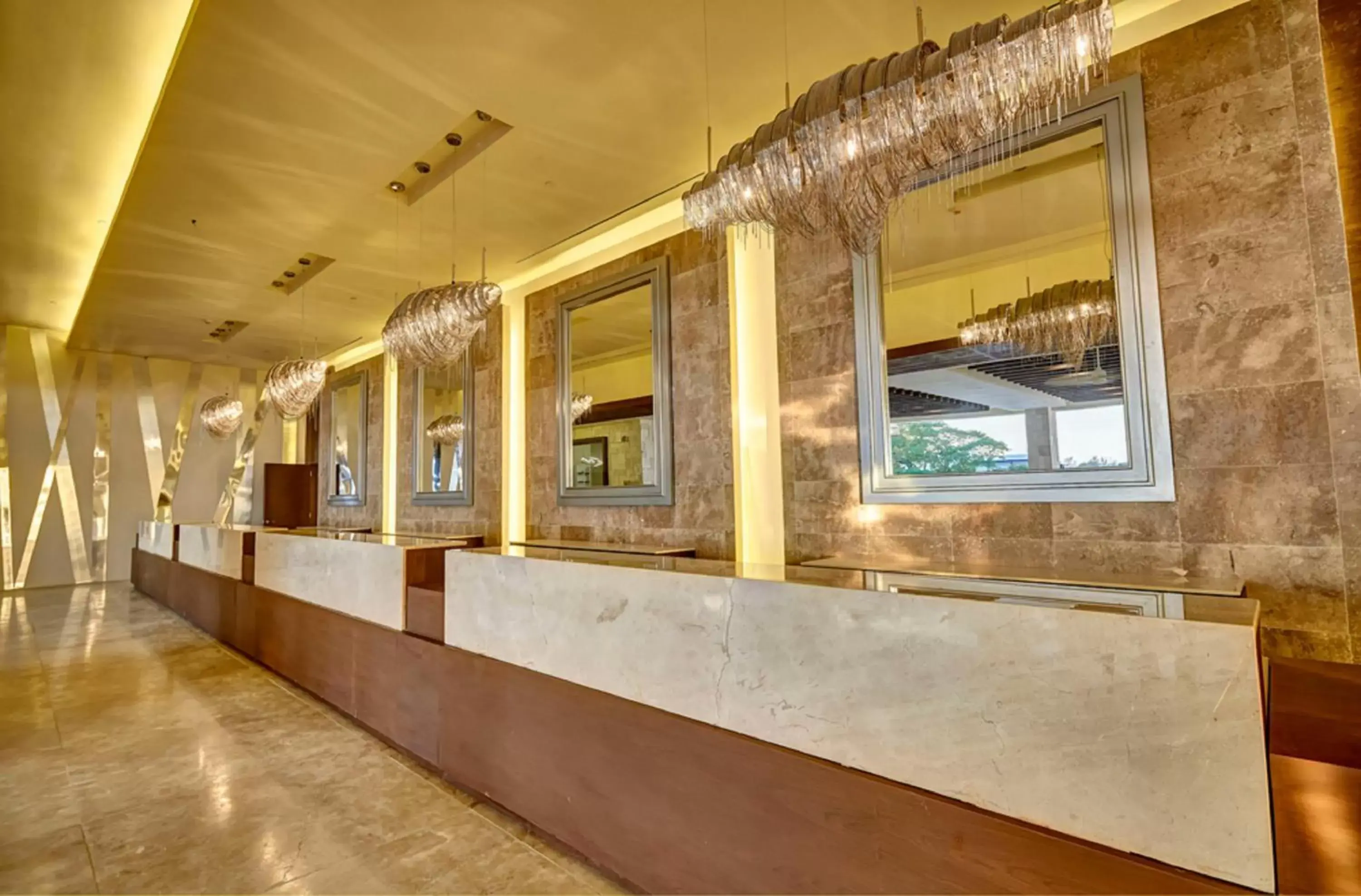 Lobby or reception, Lobby/Reception in Royalton Negril, An Autograph Collection All-Inclusive Resort