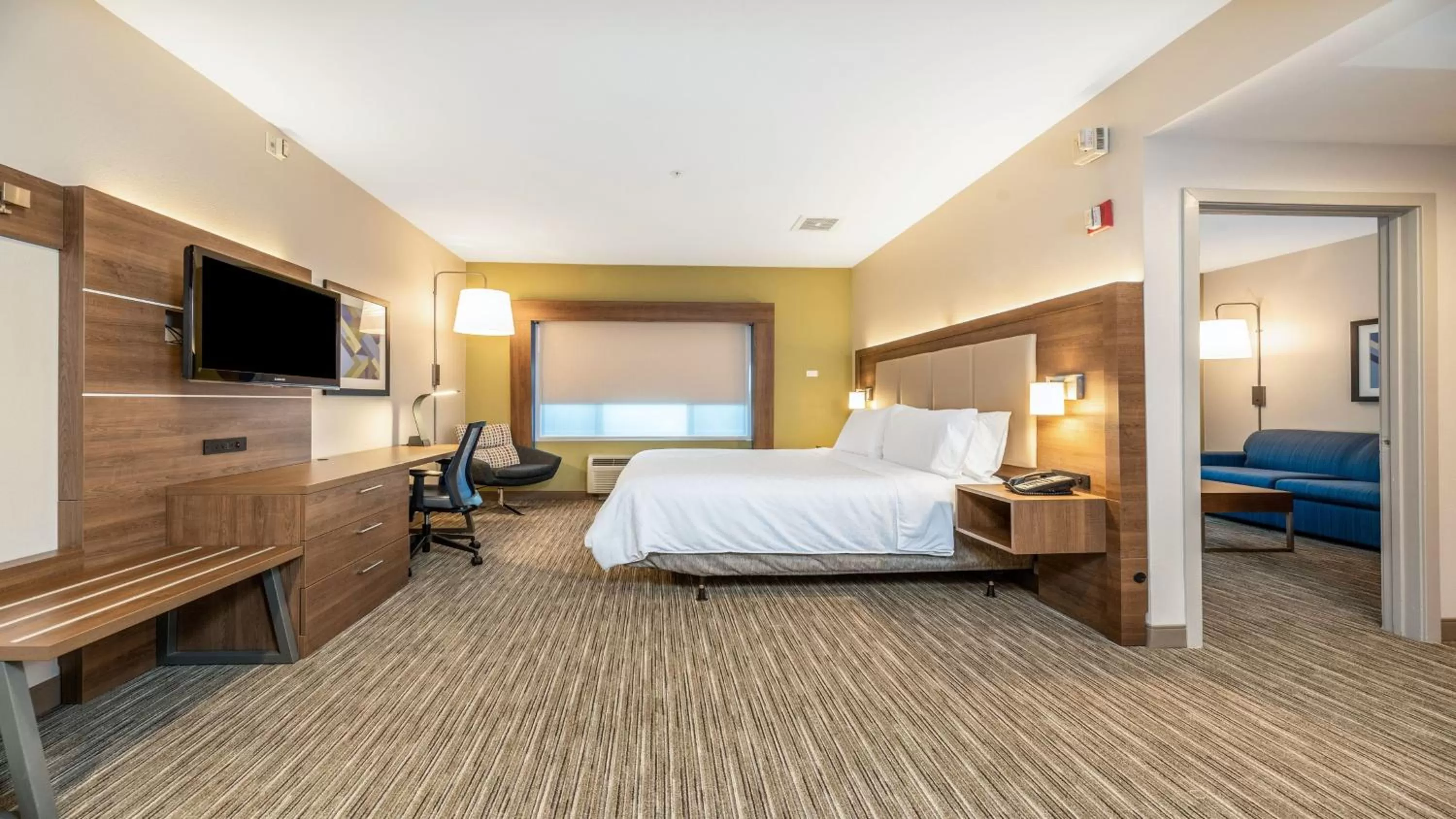 Photo of the whole room, Bed in Holiday Inn Express Fremont - Milpitas Central by IHG