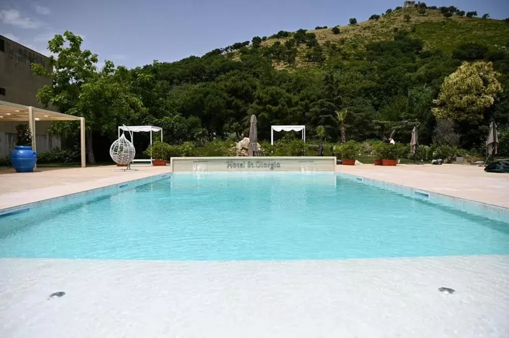 Garden, Swimming Pool in Hotel St. Giorgio