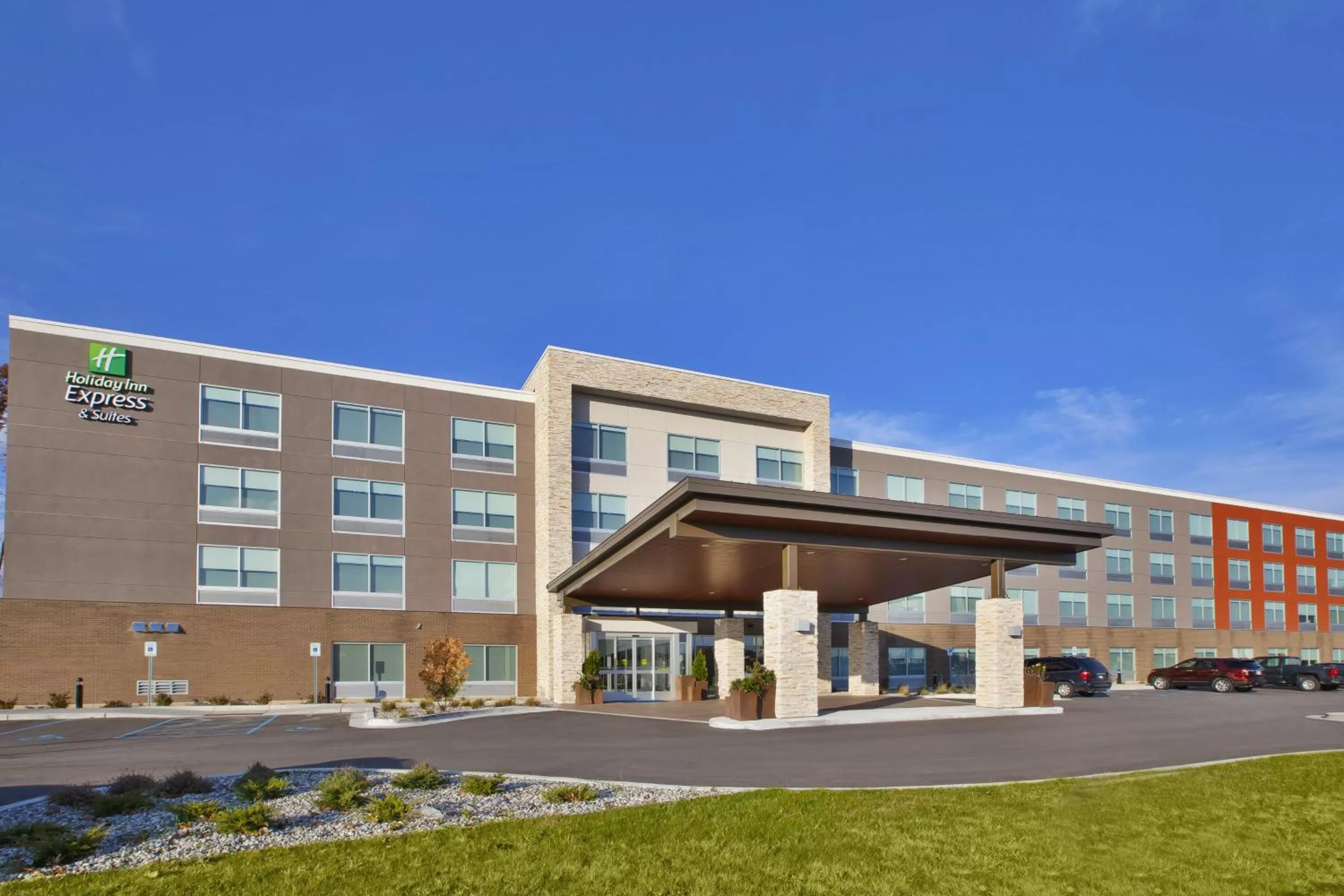 Property building in Holiday Inn Express & Suites Grand Rapids Airport North by IHG