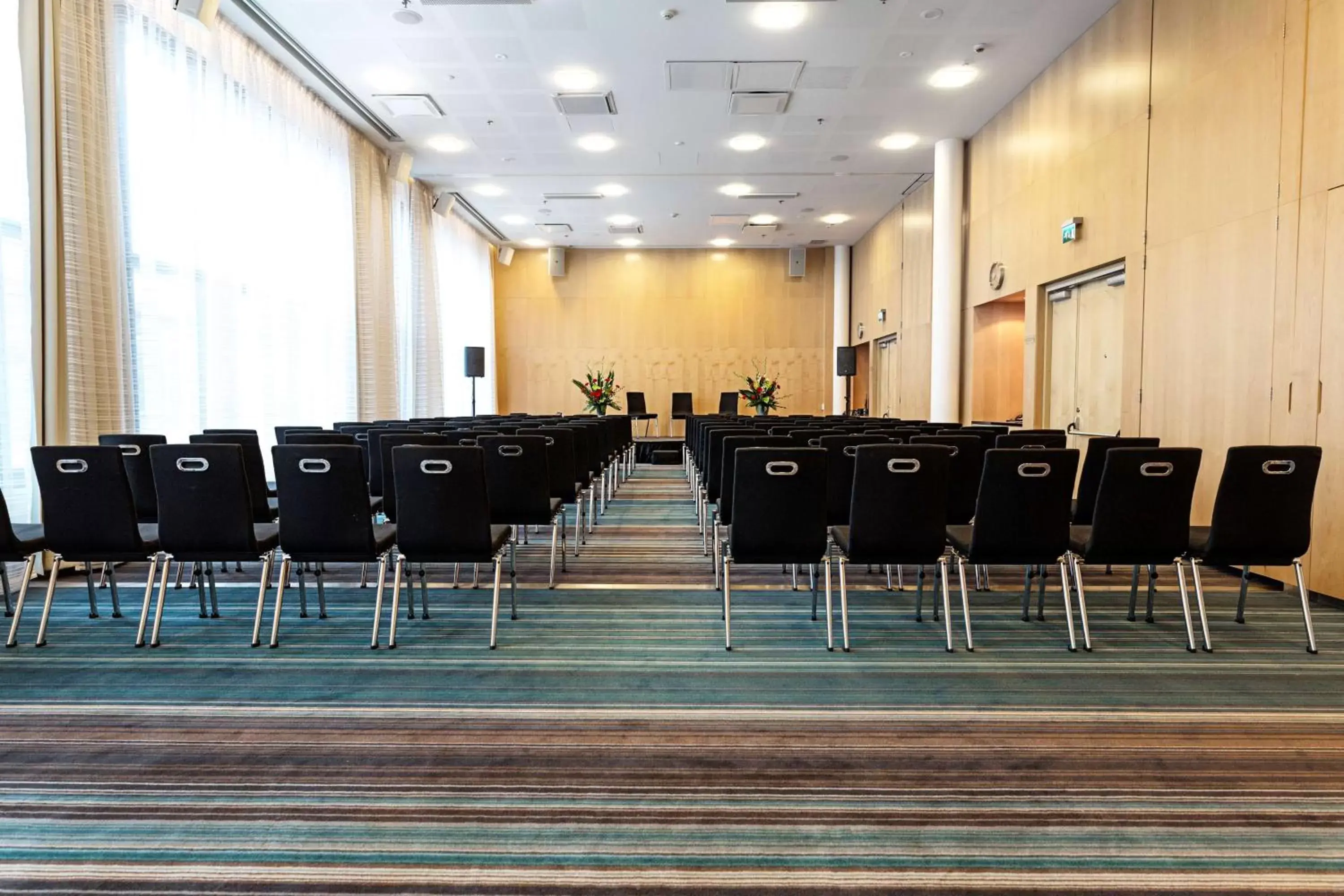 Meeting/conference room in Hilton Helsinki Airport