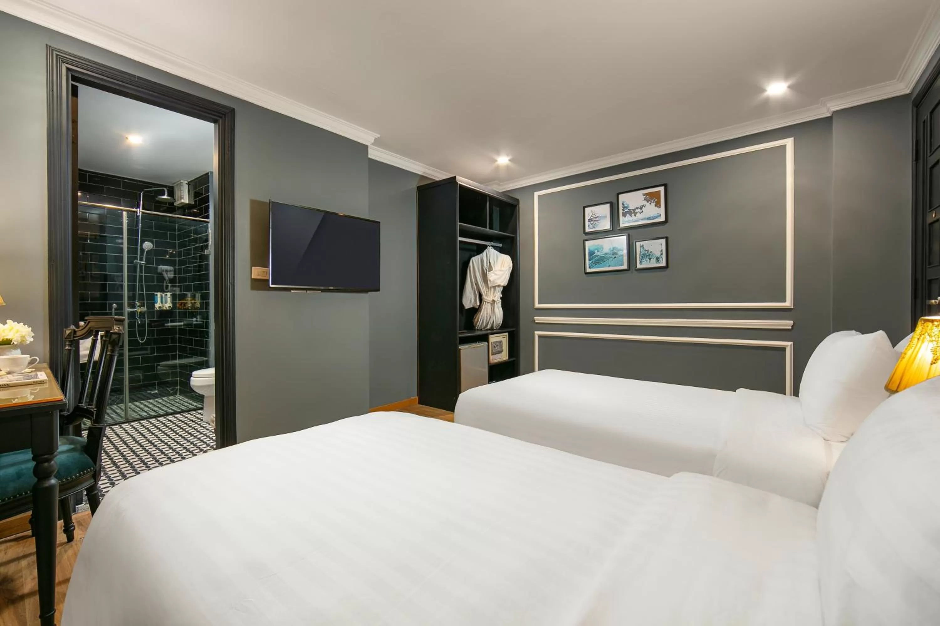 Photo of the whole room, Bed in La Selva Premium Hotel