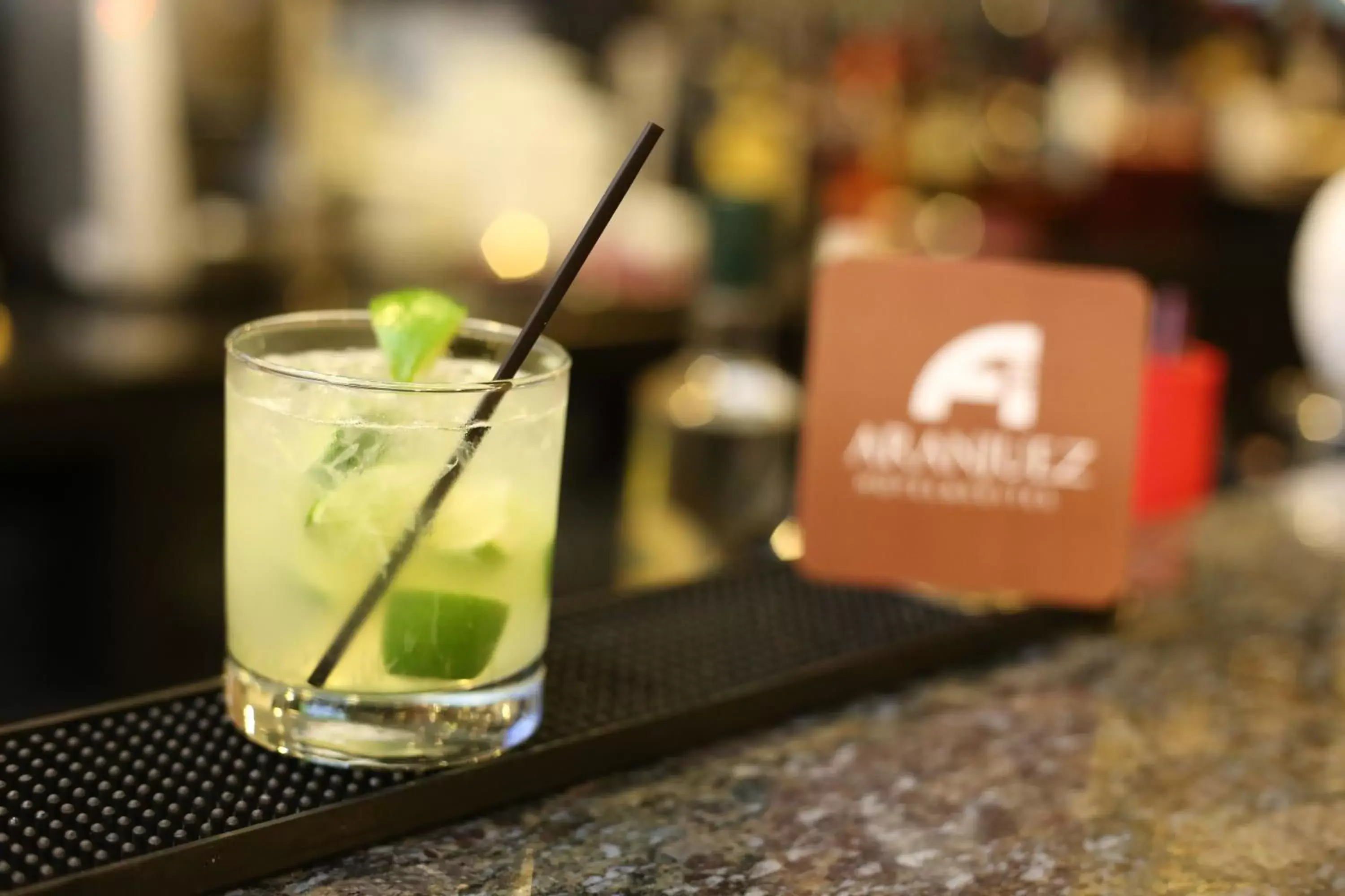 Alcoholic drinks in Aranjuez Hotel & Suites