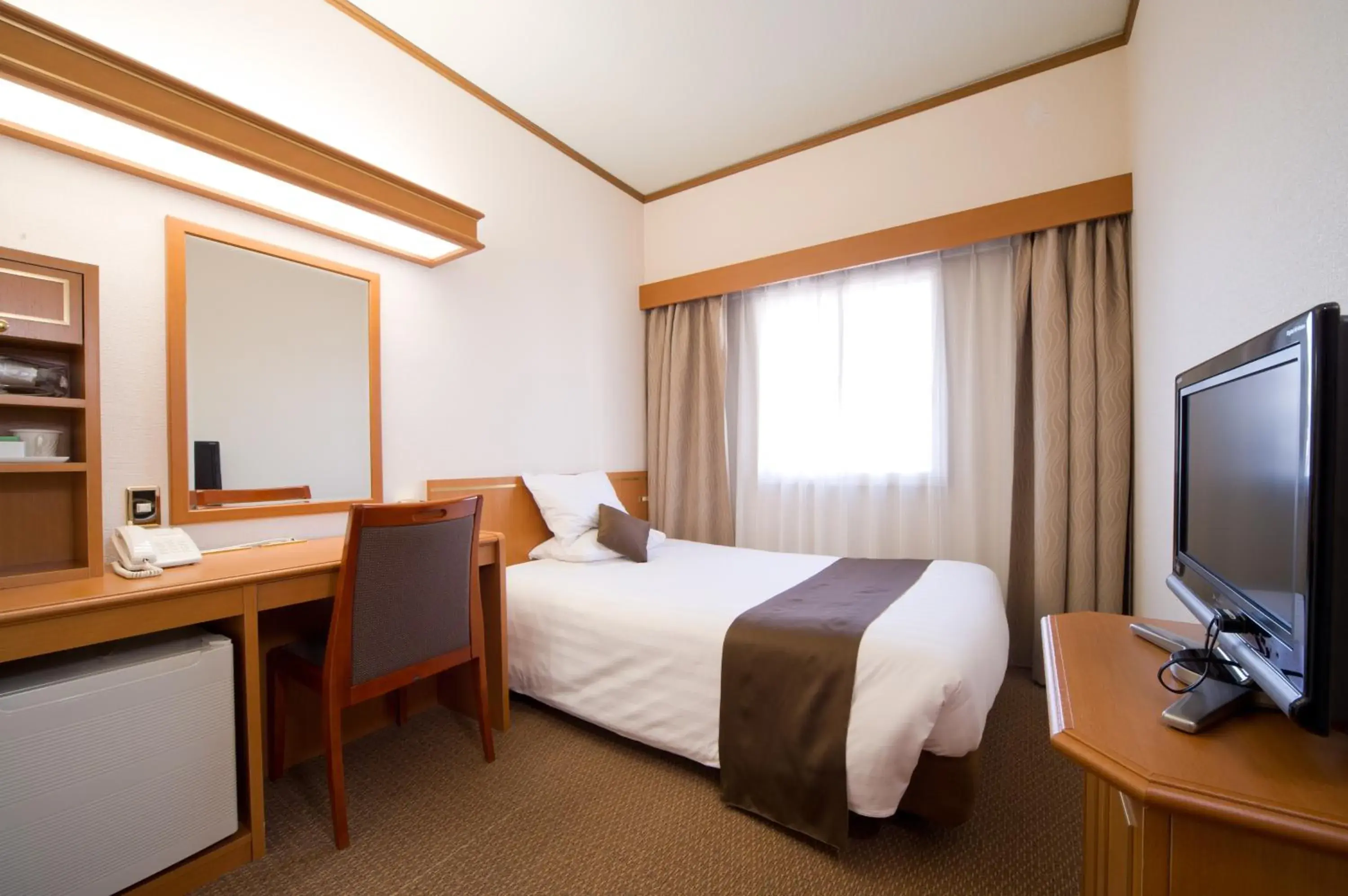 Photo of the whole room, Bed in Daiichi Inn Ikebukuro