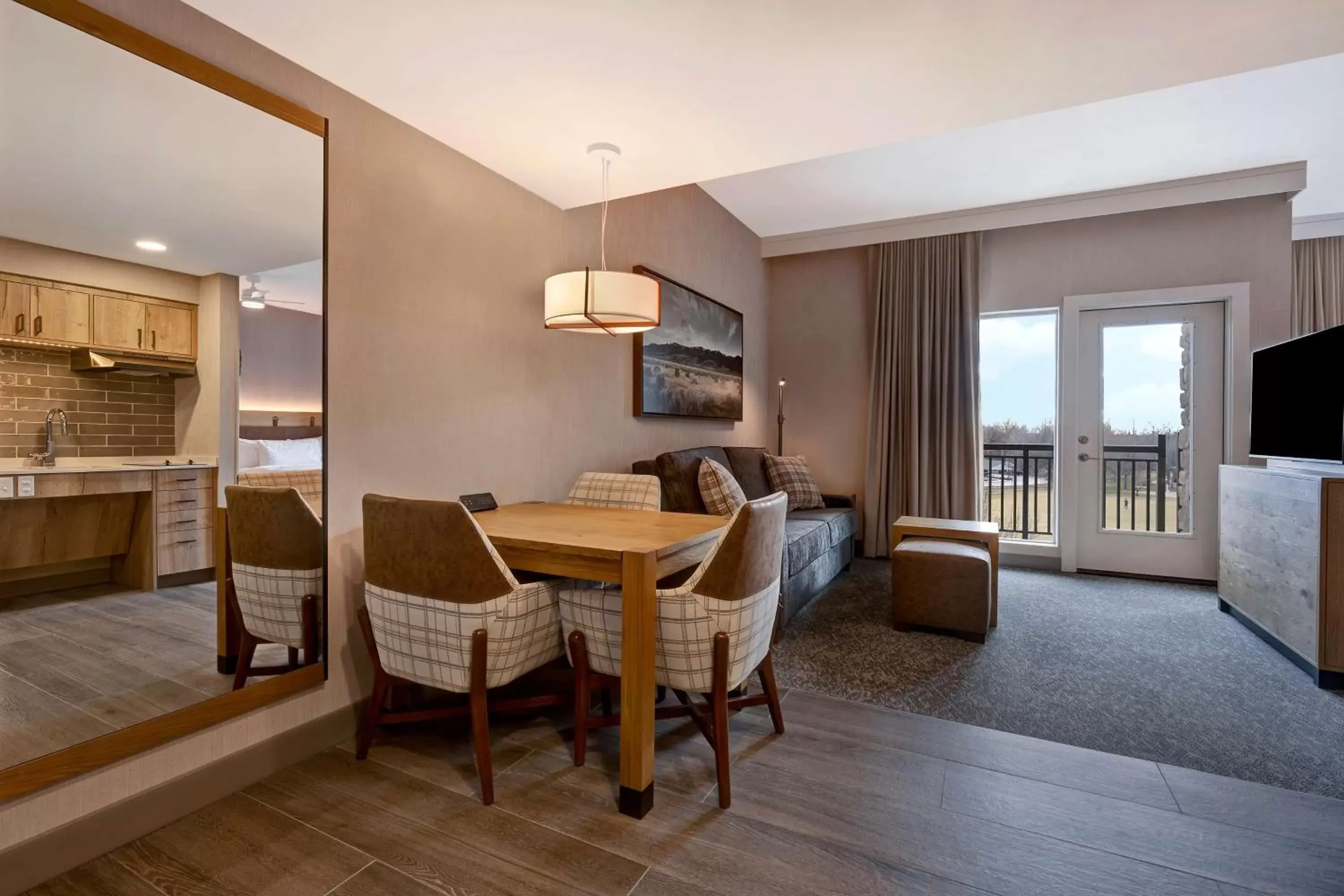 Living room, Dining Area in Homewood Suites By Hilton Eagle Boise, Id