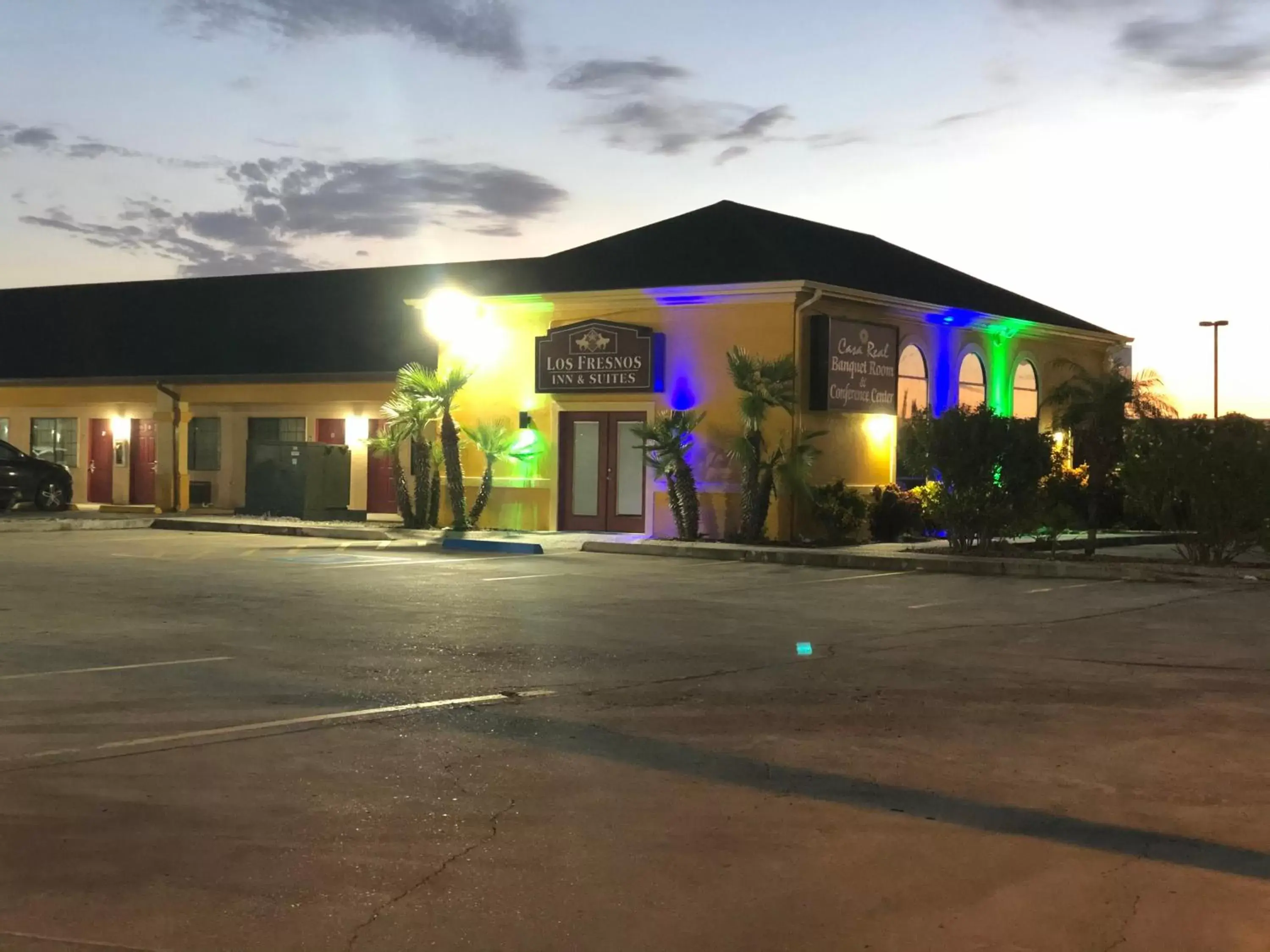 Property Building in Los Fresnos Inn and Suites