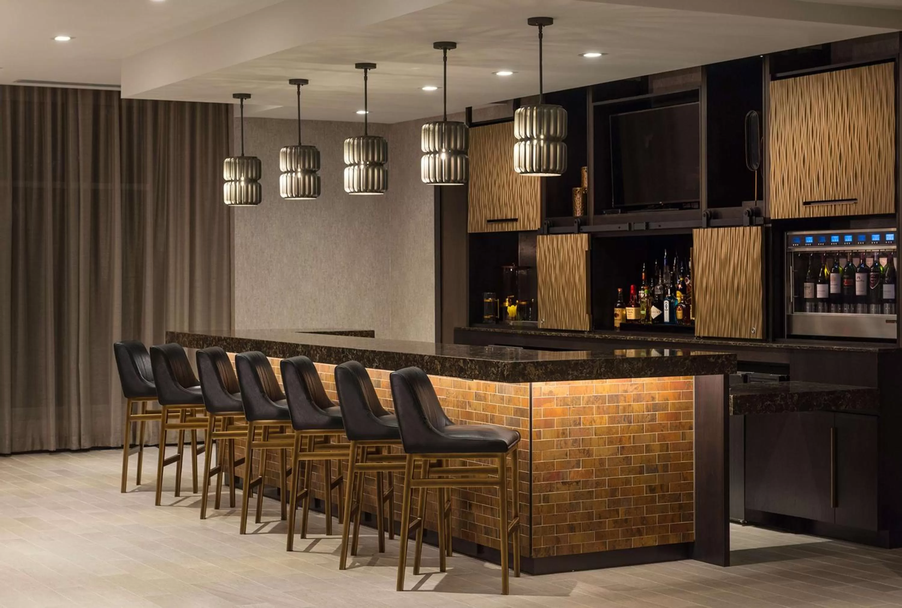 Lounge or bar in Hilton Garden Inn Hanover Lebanon