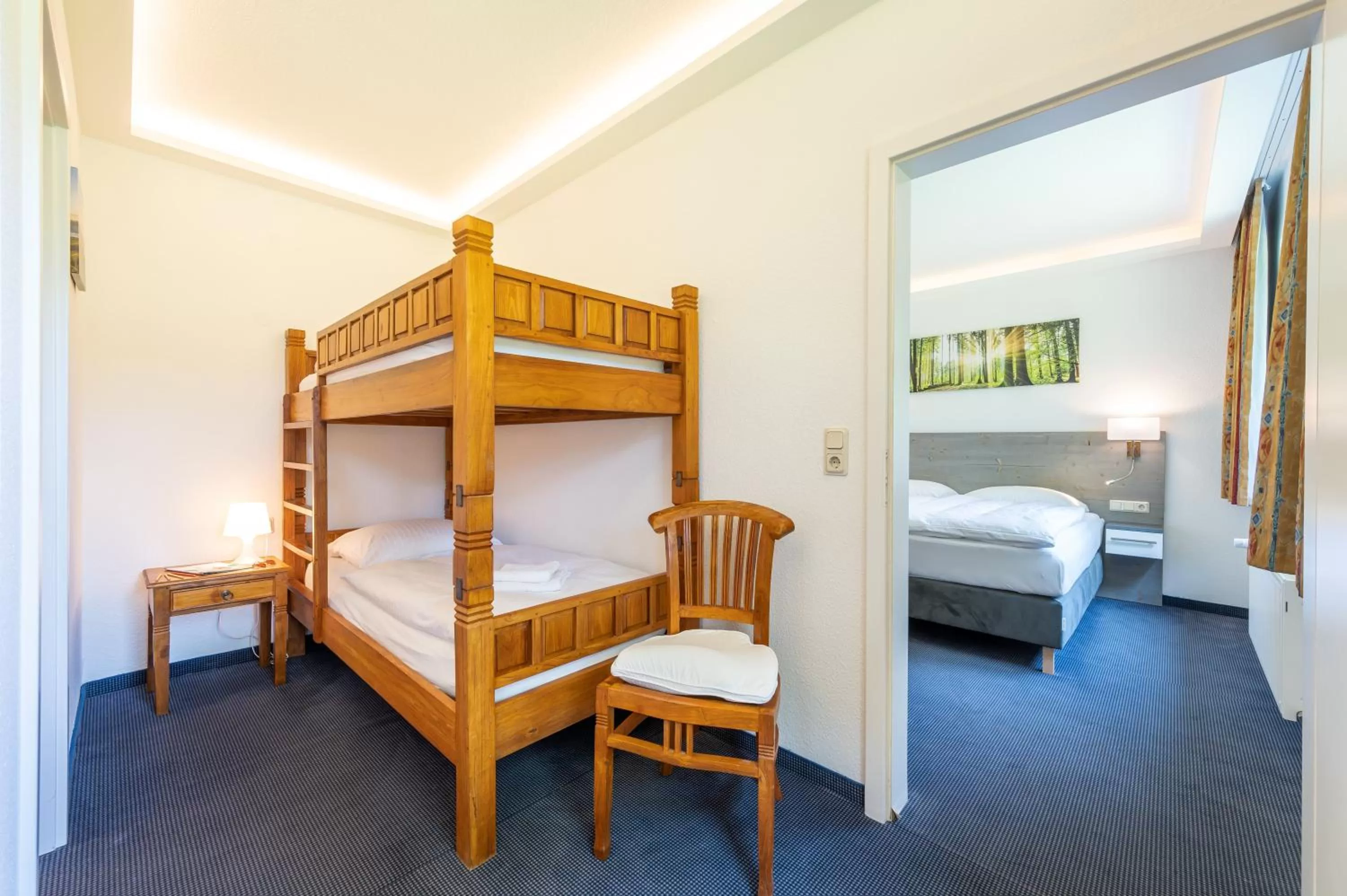 Bedroom, Bed in Hotel Mukran