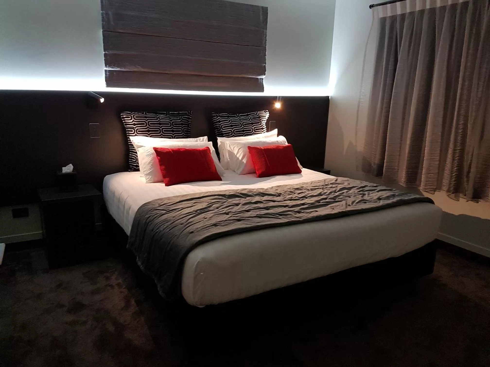 Bed in Kings On Peace