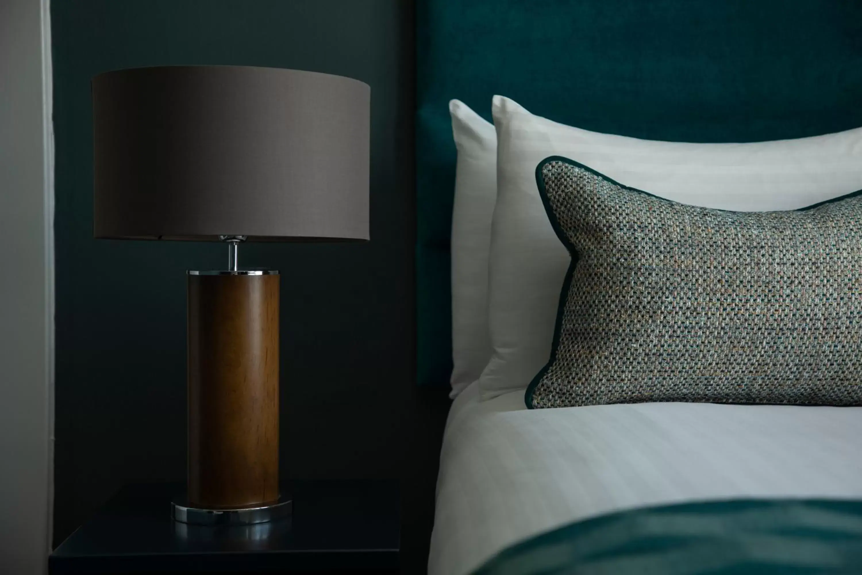 Bedroom, Bed in Orchard Park Hotel Bedroom, Bed in Orchard Park Hotel