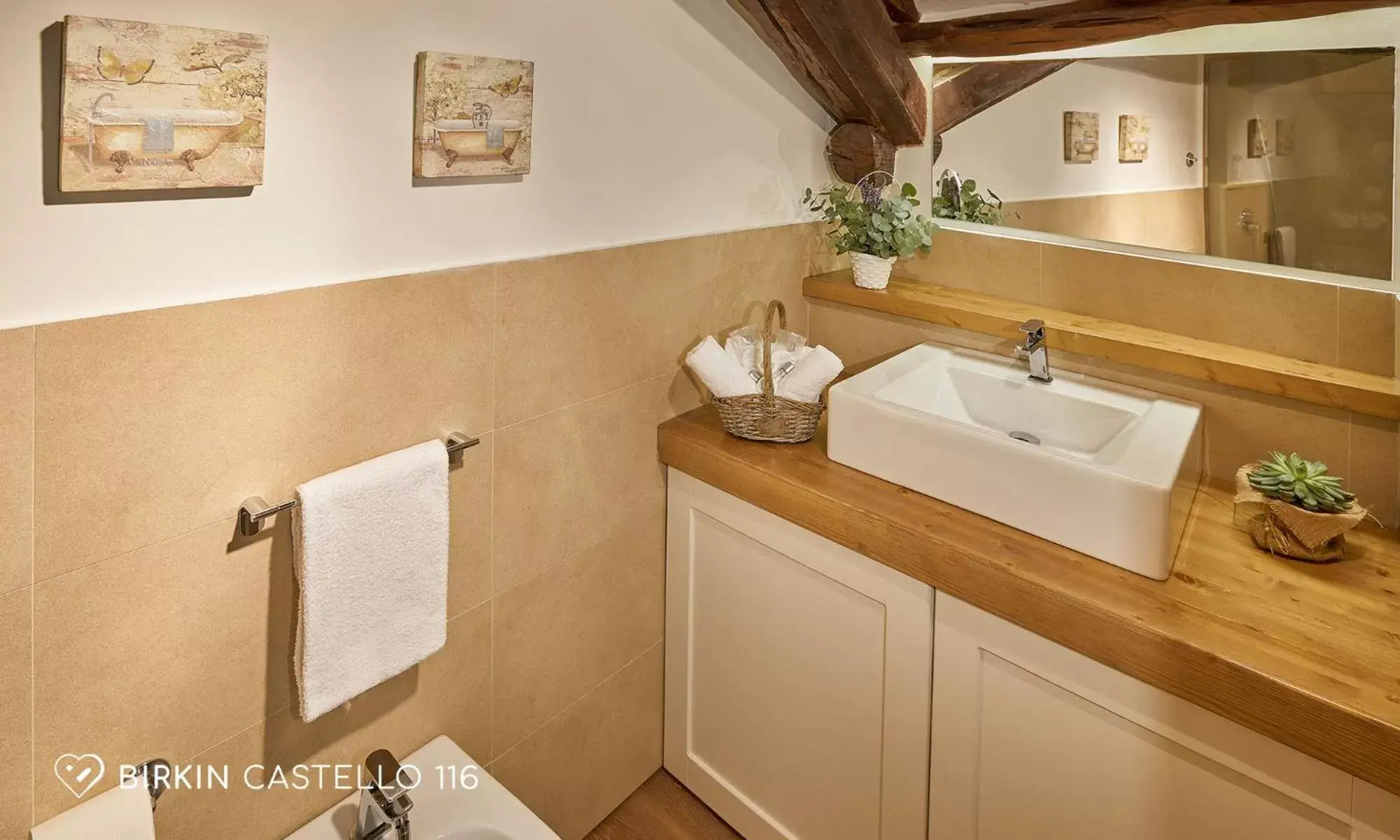Toilet, Bathroom in Albergo Diffuso Birkin Castello