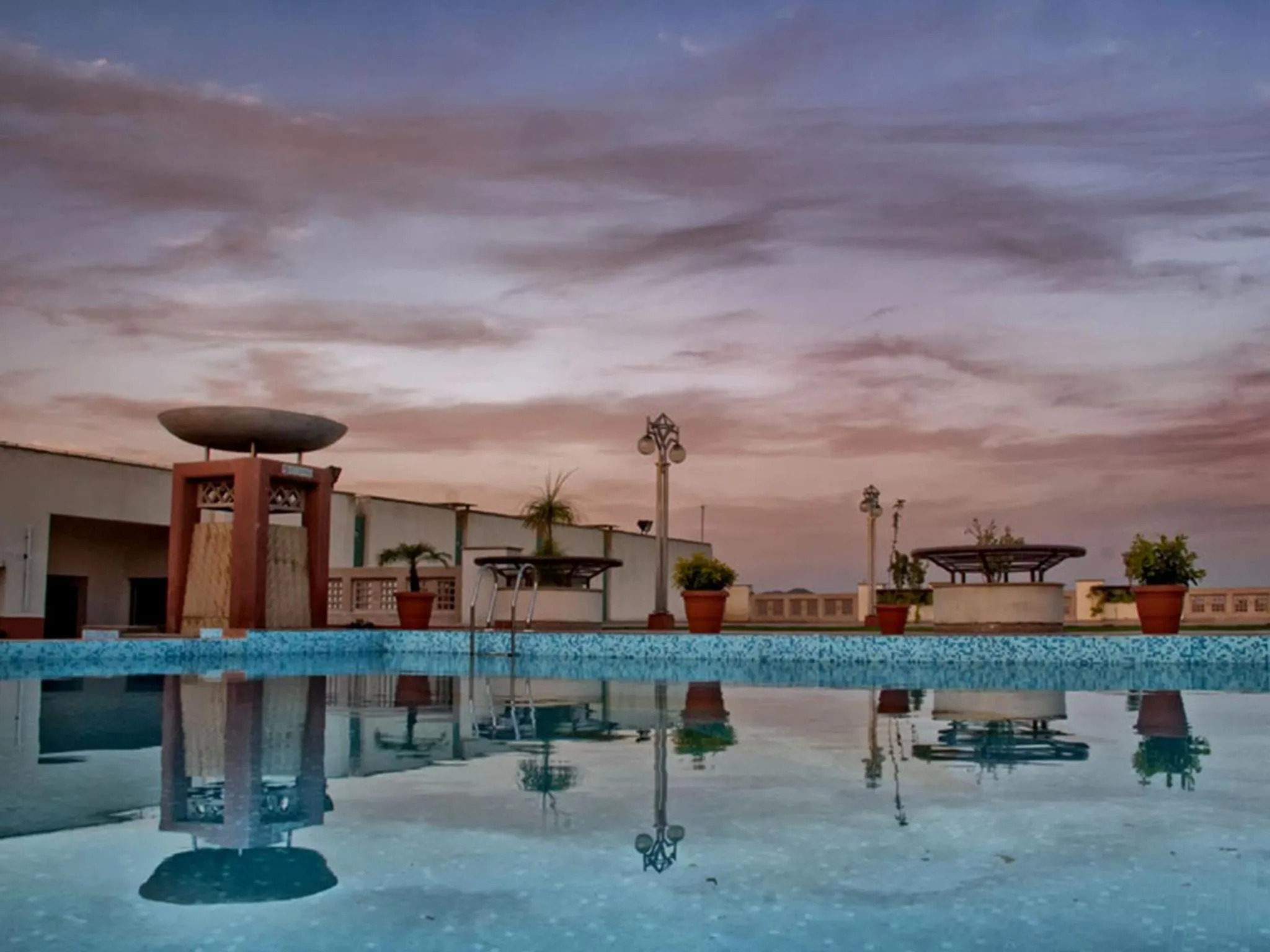 Swimming pool in Clarion Bella Casa at Airport