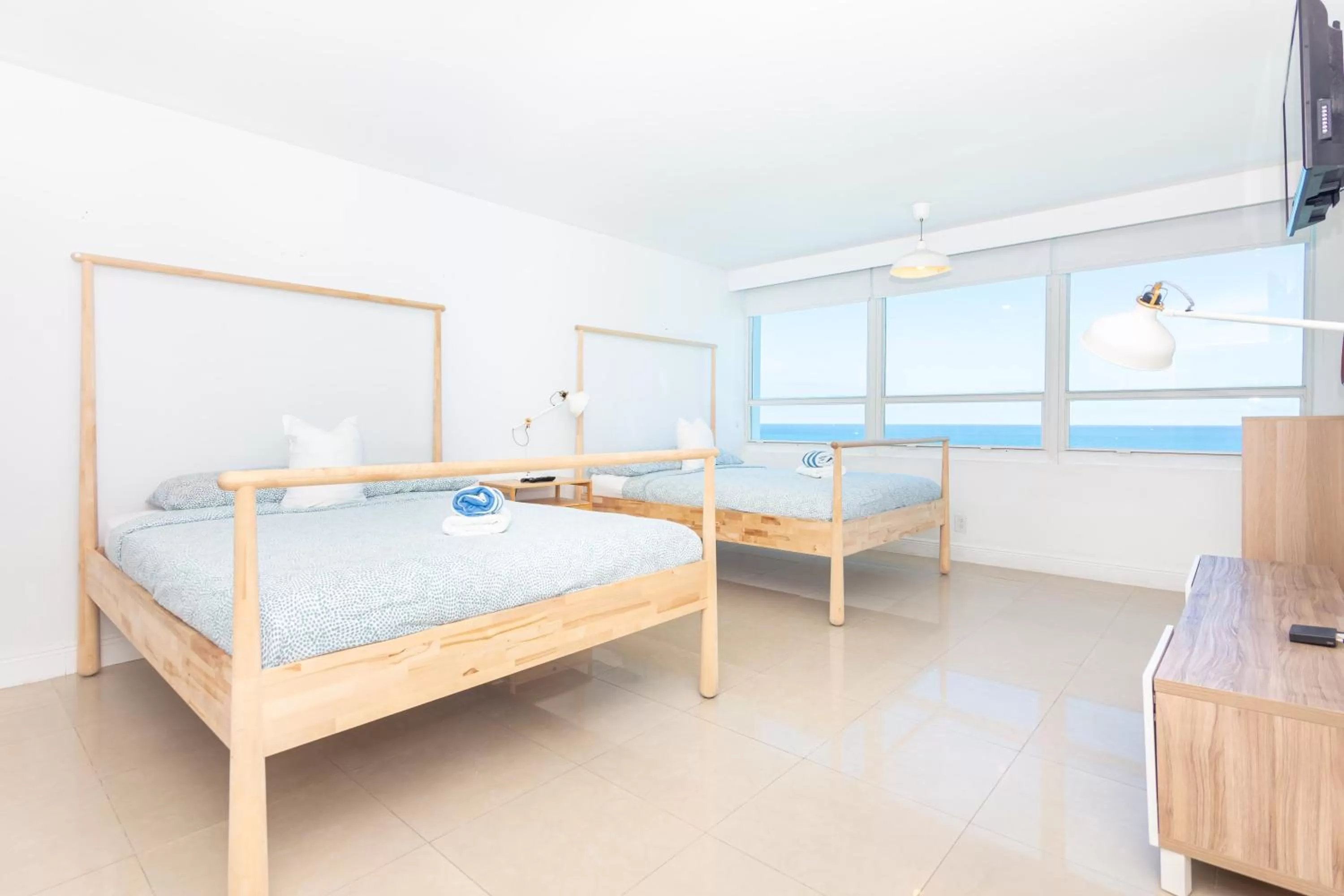 Suite in Girasole Apartments