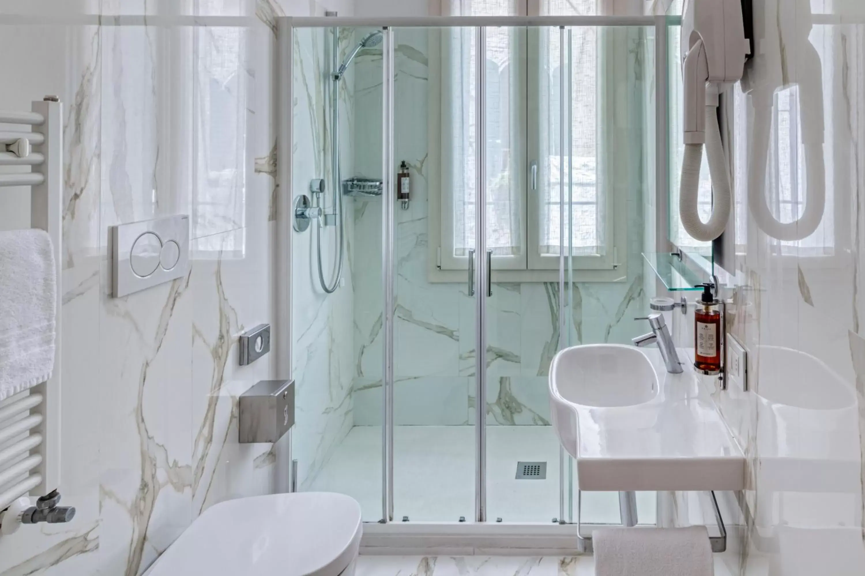 Shower, Bathroom in Hotel Nuovo Teson