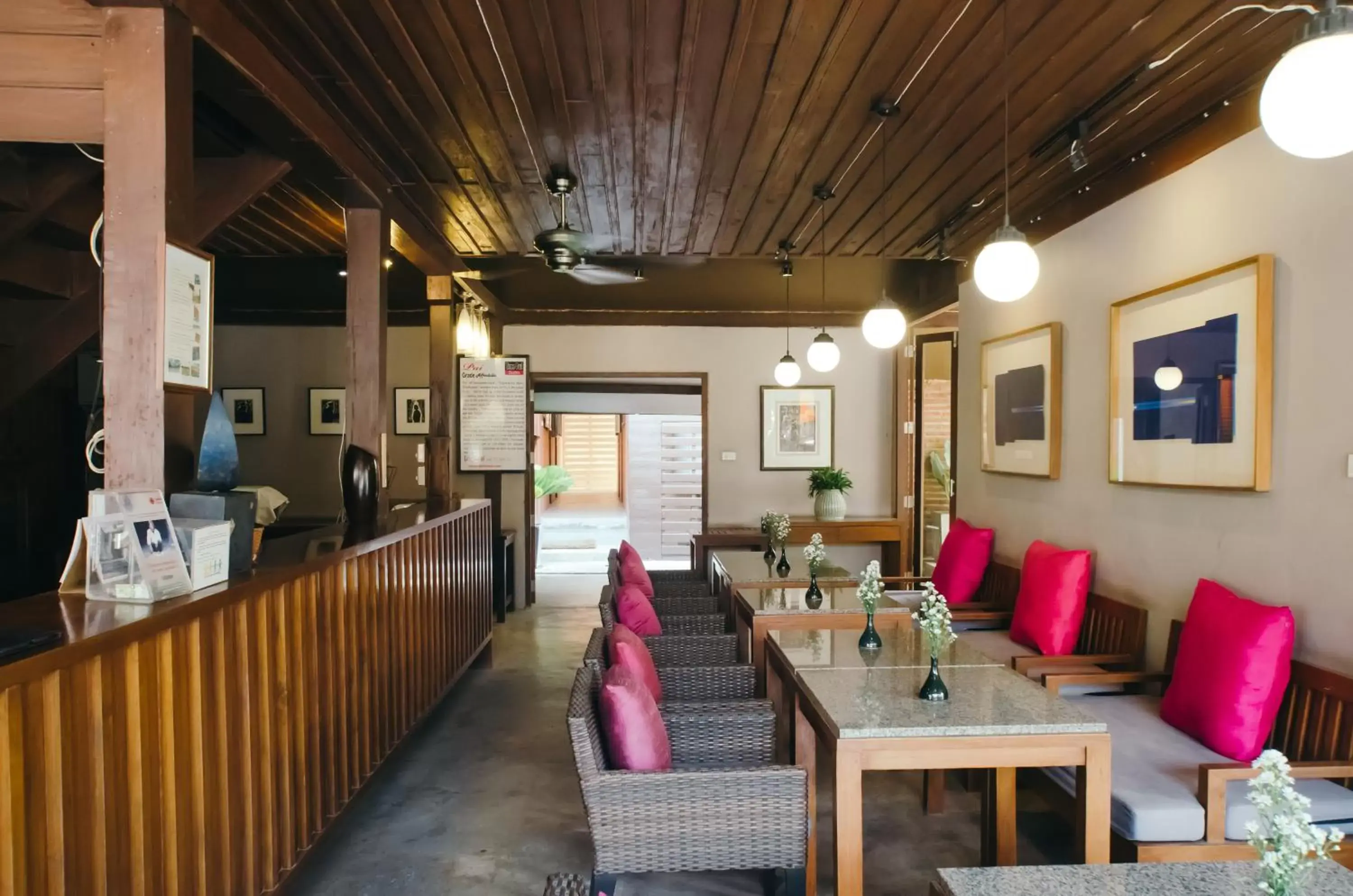 Lobby or reception, Restaurant/Places to Eat in Lilu Pai