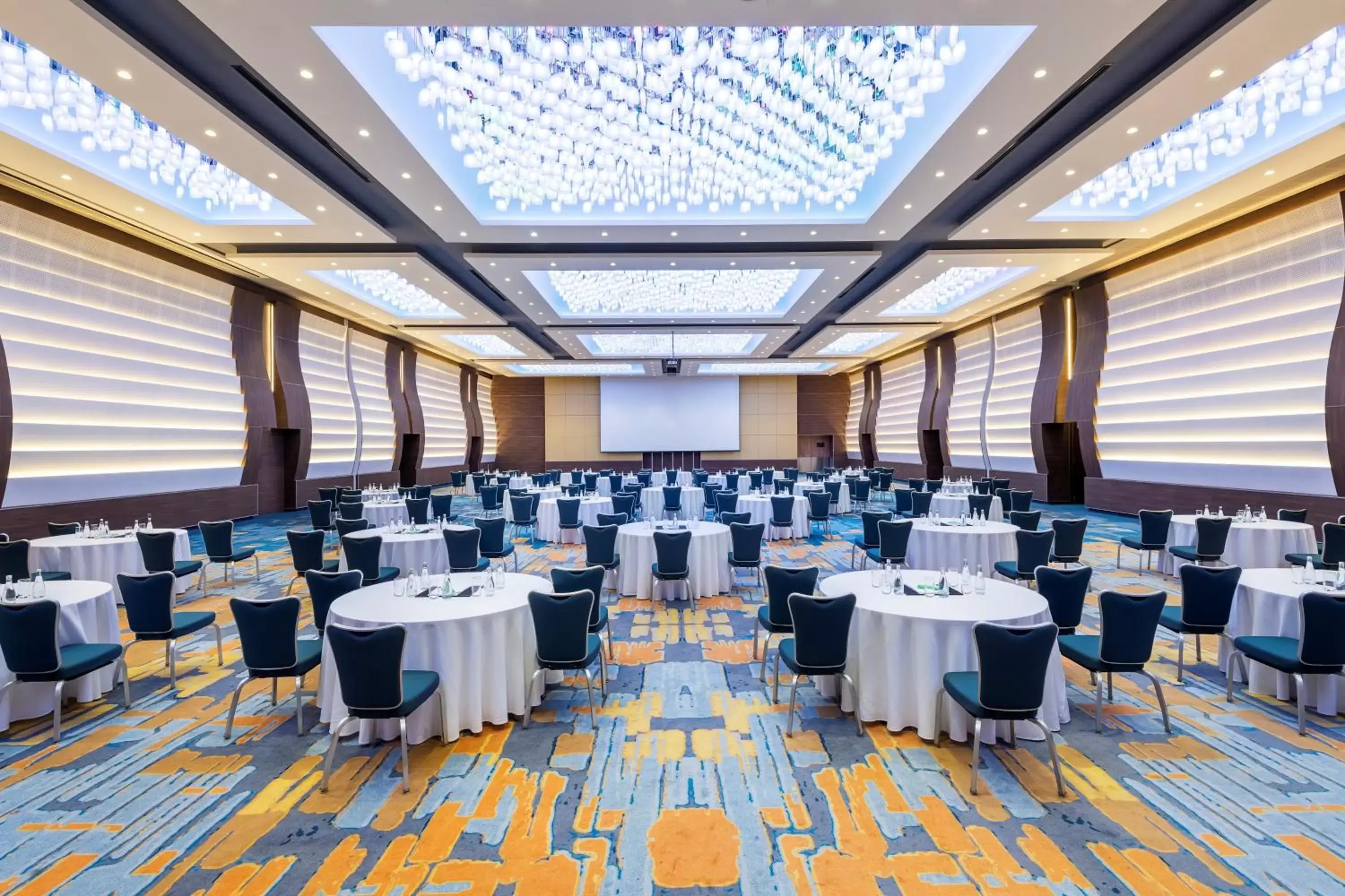 Meeting/conference room in Holiday Inn - Doha - The Business Park, an IHG Hotel