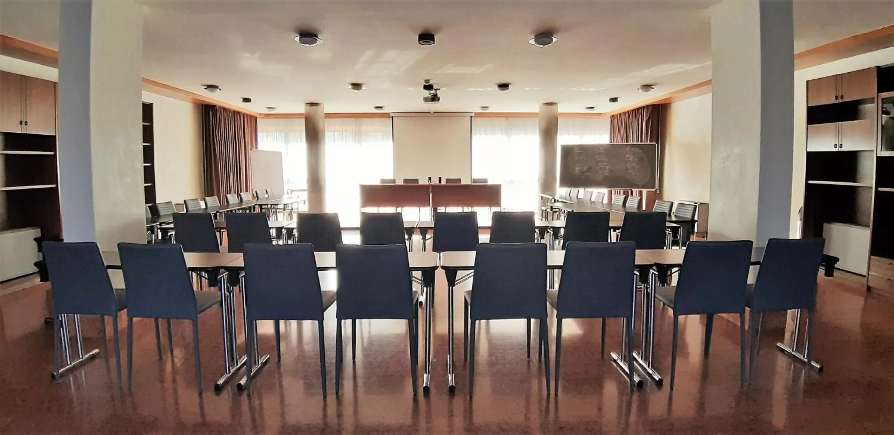 Business facilities in Residence all'Adige