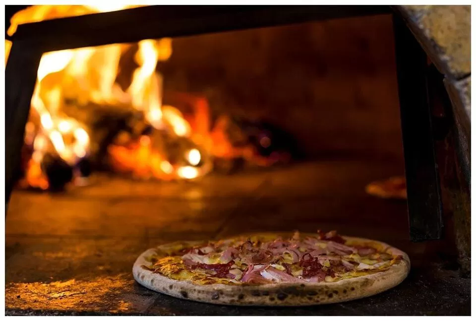 Hurley's Bar & Bistro