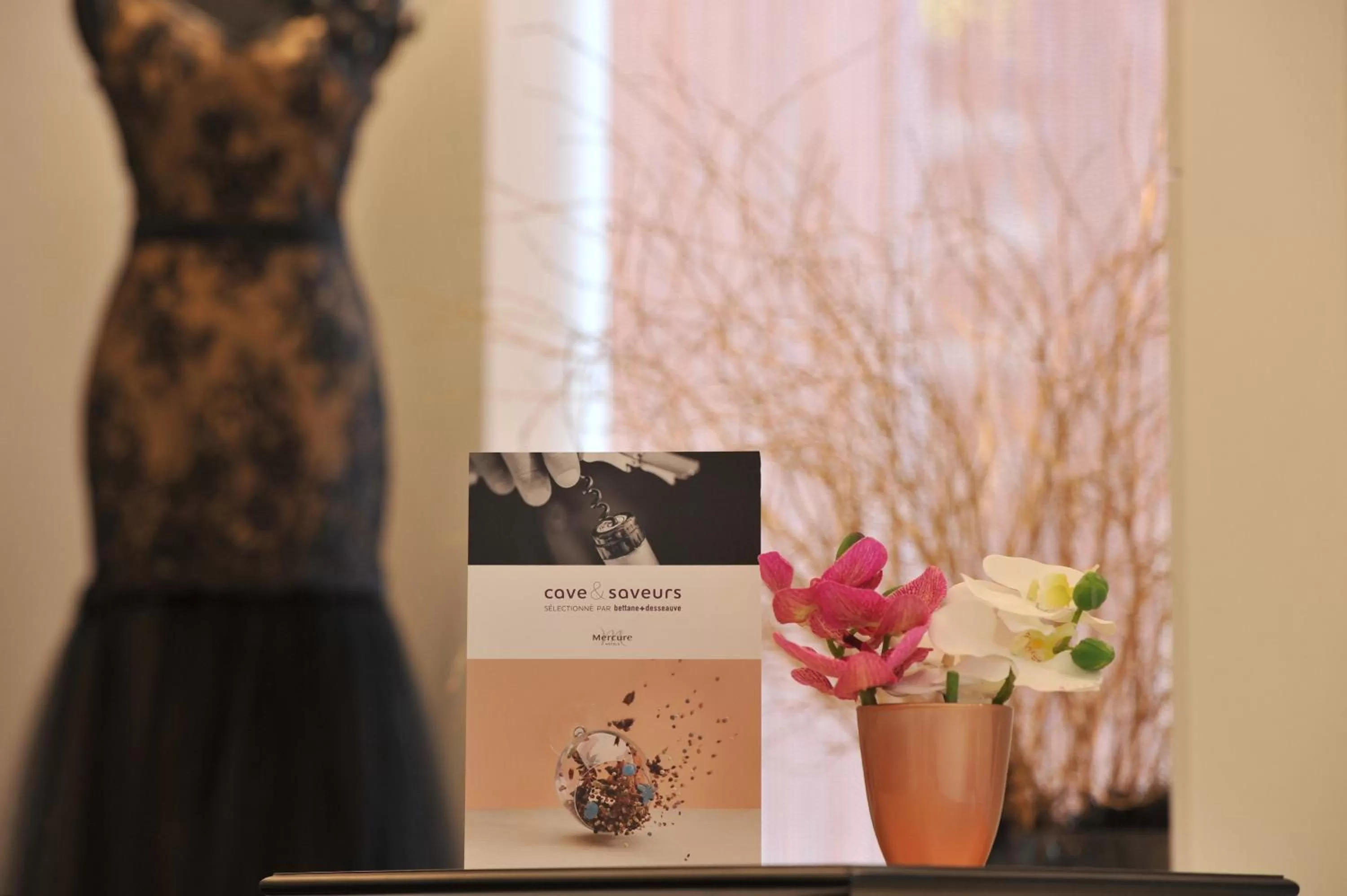 Decorative detail in Mercure Paris Place d'Italie