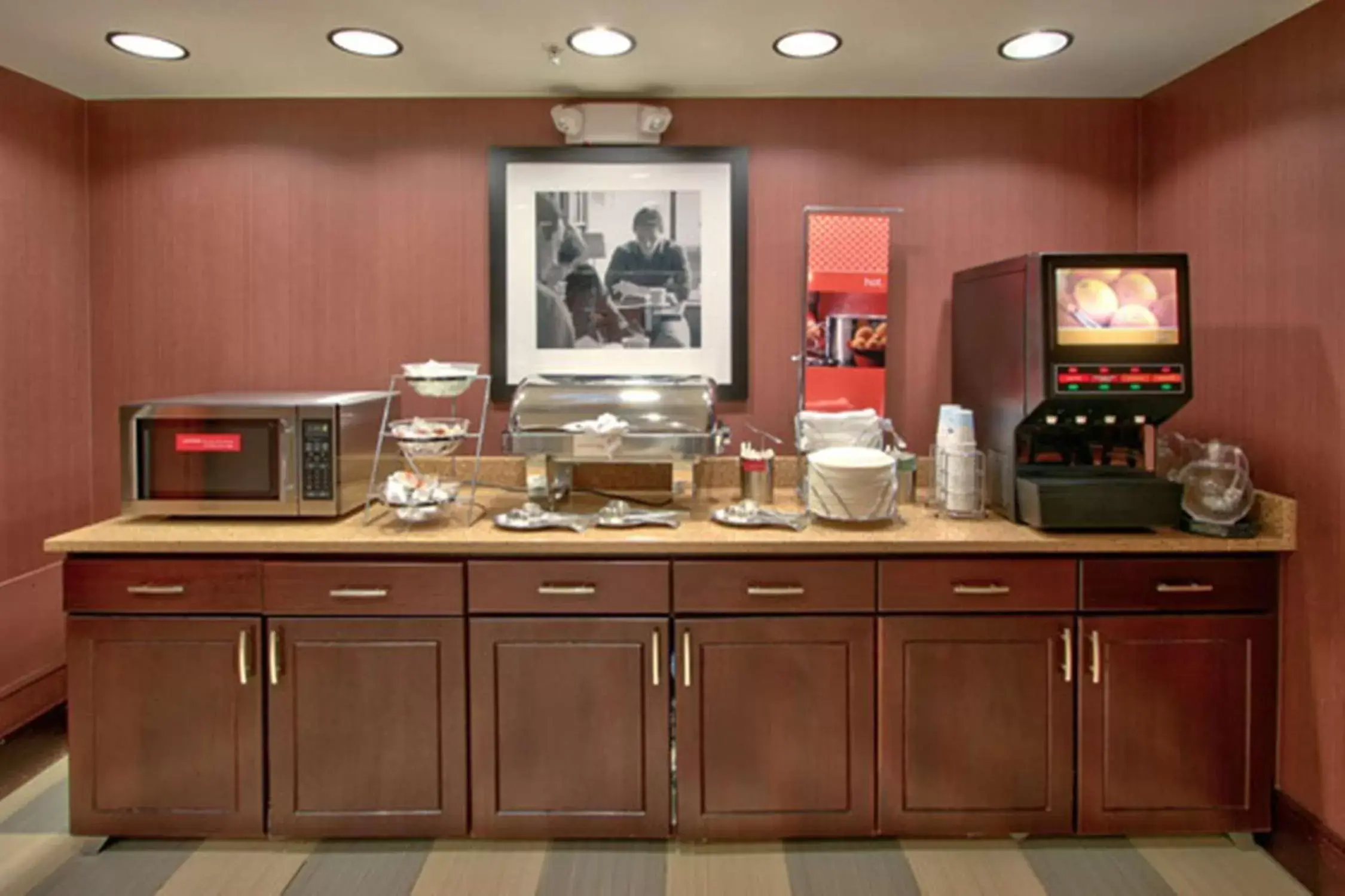 Dining area in Hampton Inn & Suites Denver/Highlands Ranch