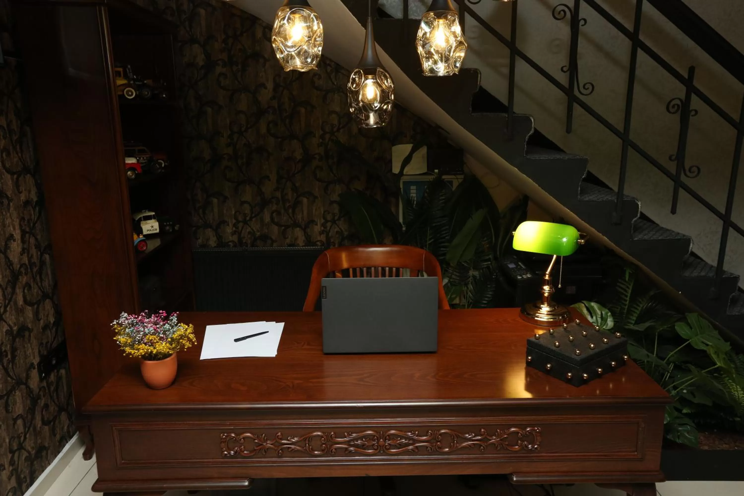 Lobby or reception in Perazre Hotel